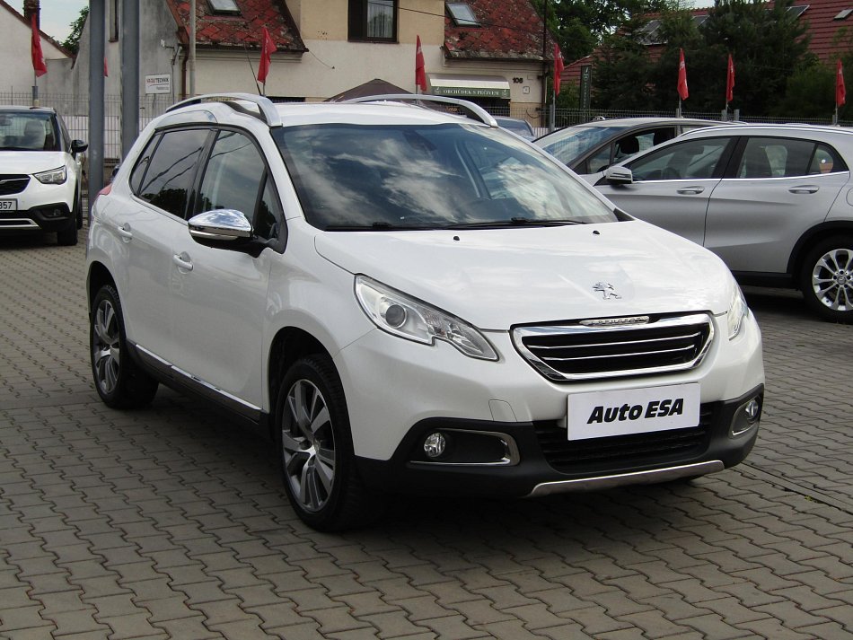 Peugeot 2008 1.2PT Allure