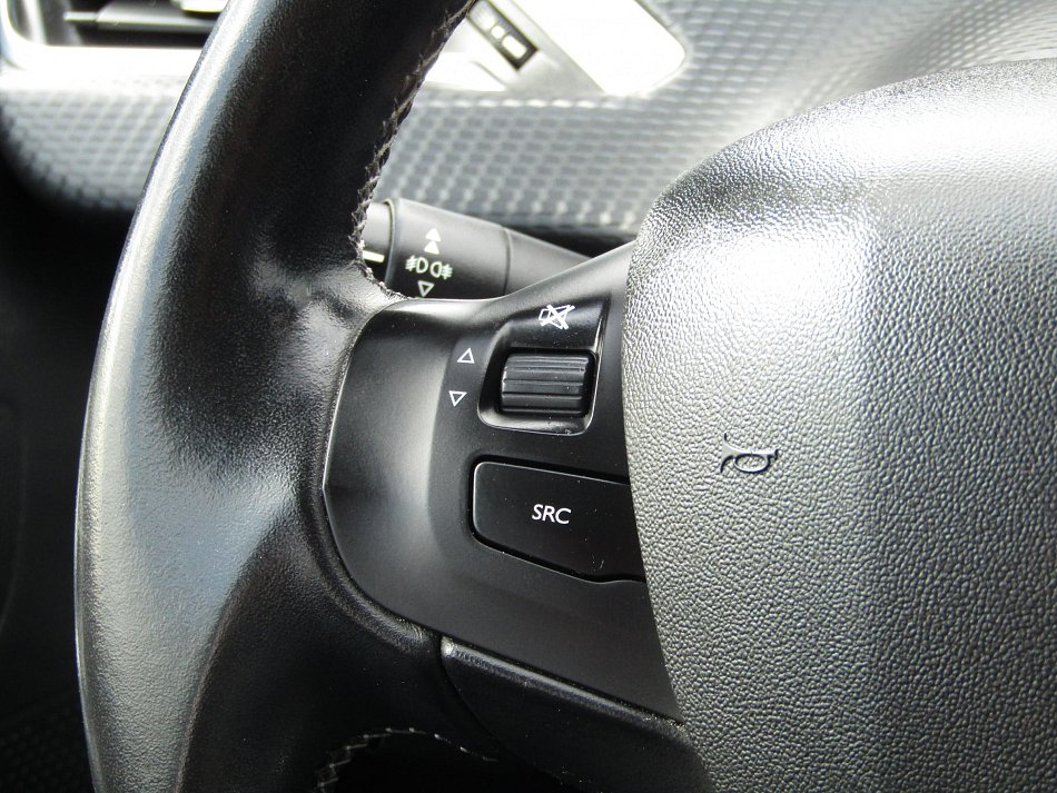 Peugeot 2008 1.2PT Allure