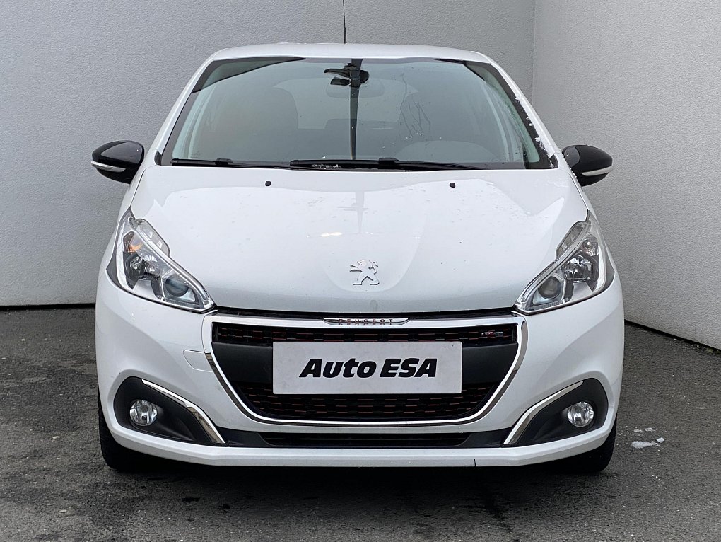 Peugeot 208 1.2 PT GT Line