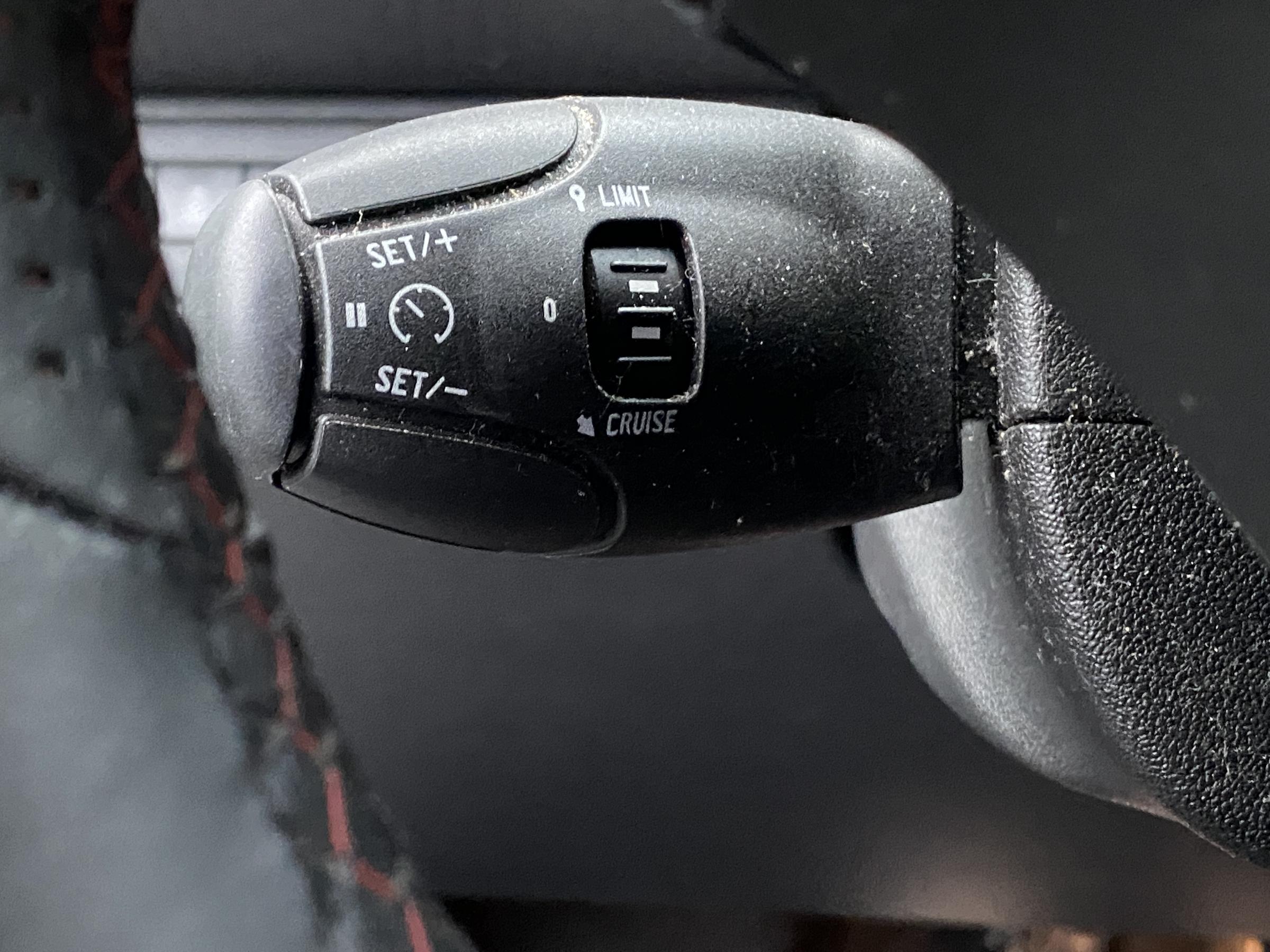 Peugeot 208, 2017 - pohled č. 14