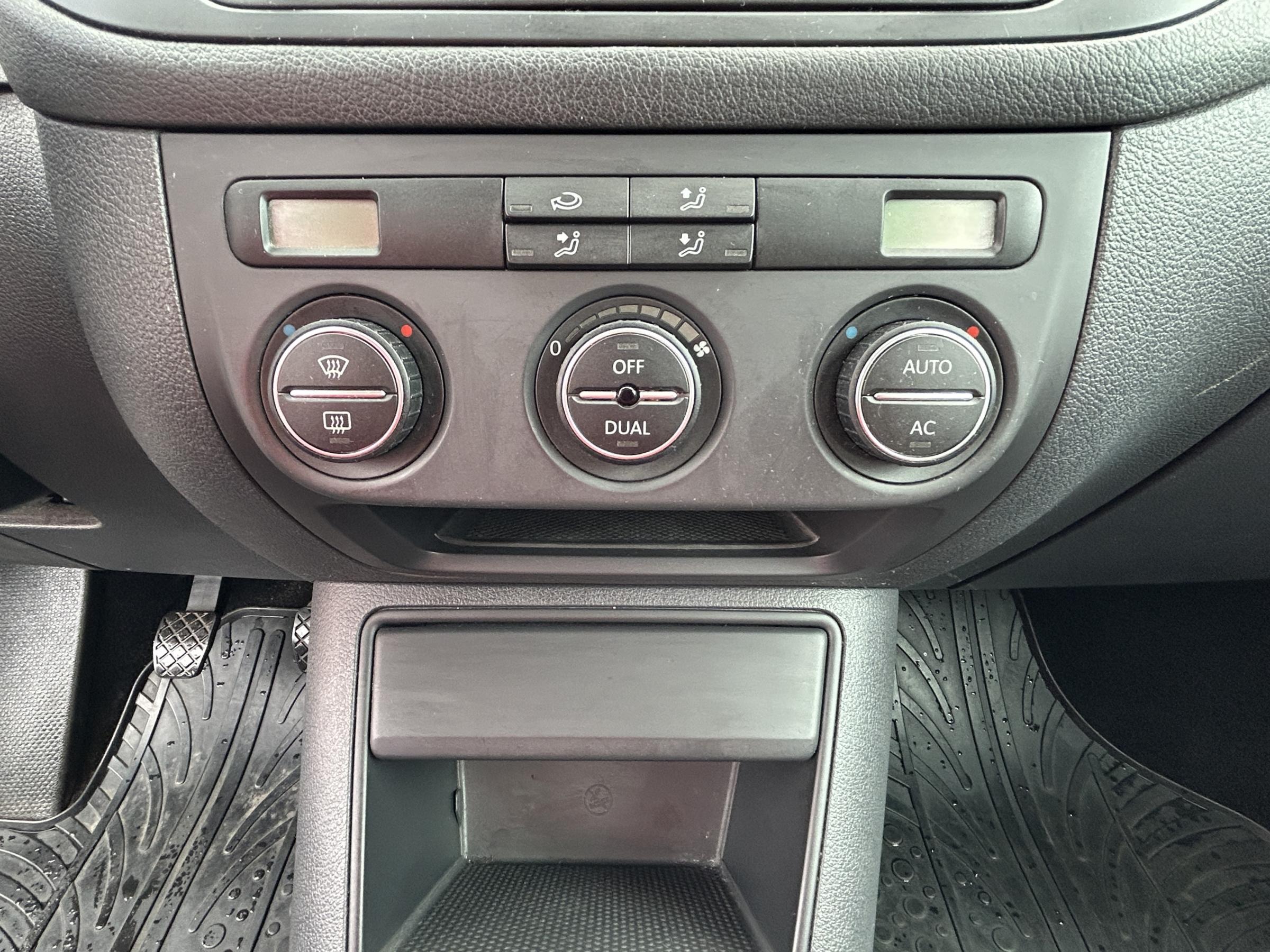 Volkswagen Golf Plus, 2008 - pohled č. 13