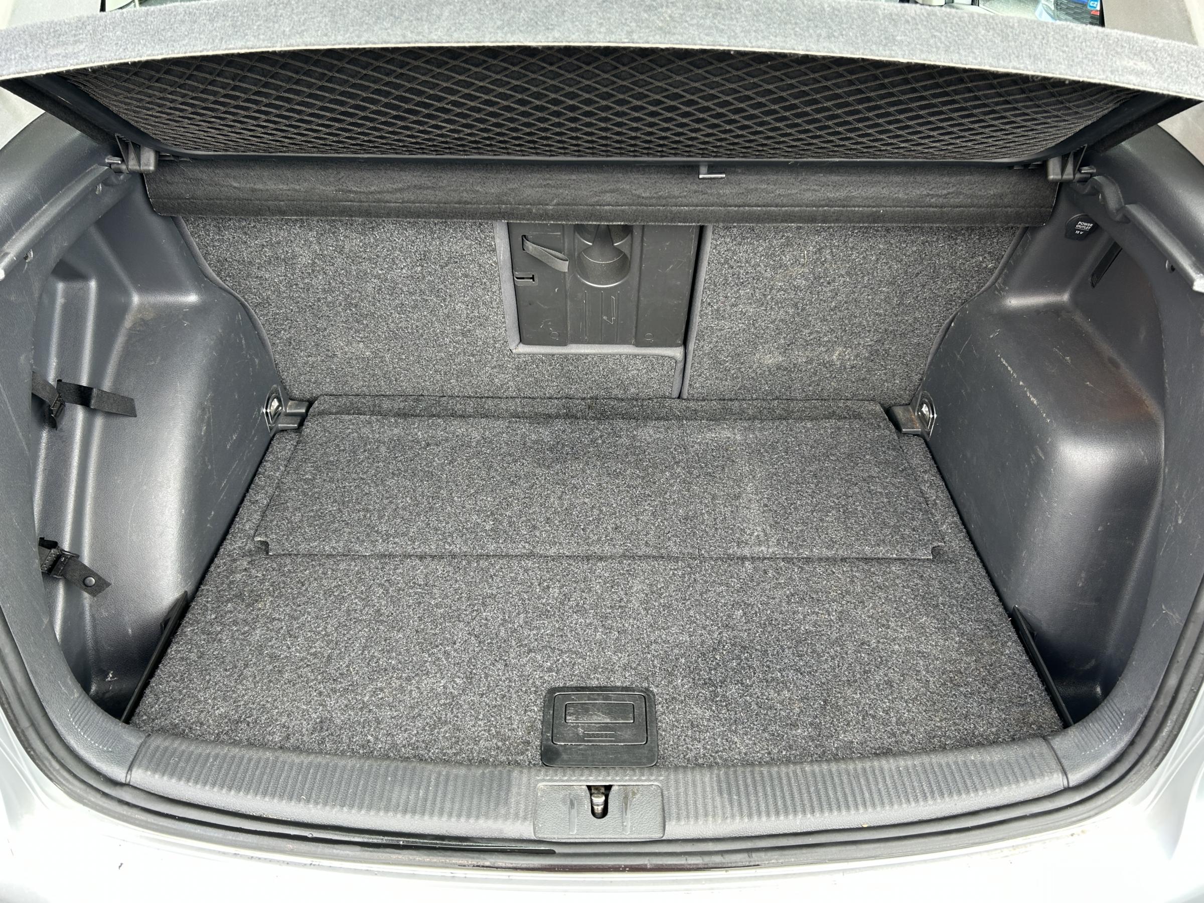 Volkswagen Golf Plus, 2008 - pohled č. 7