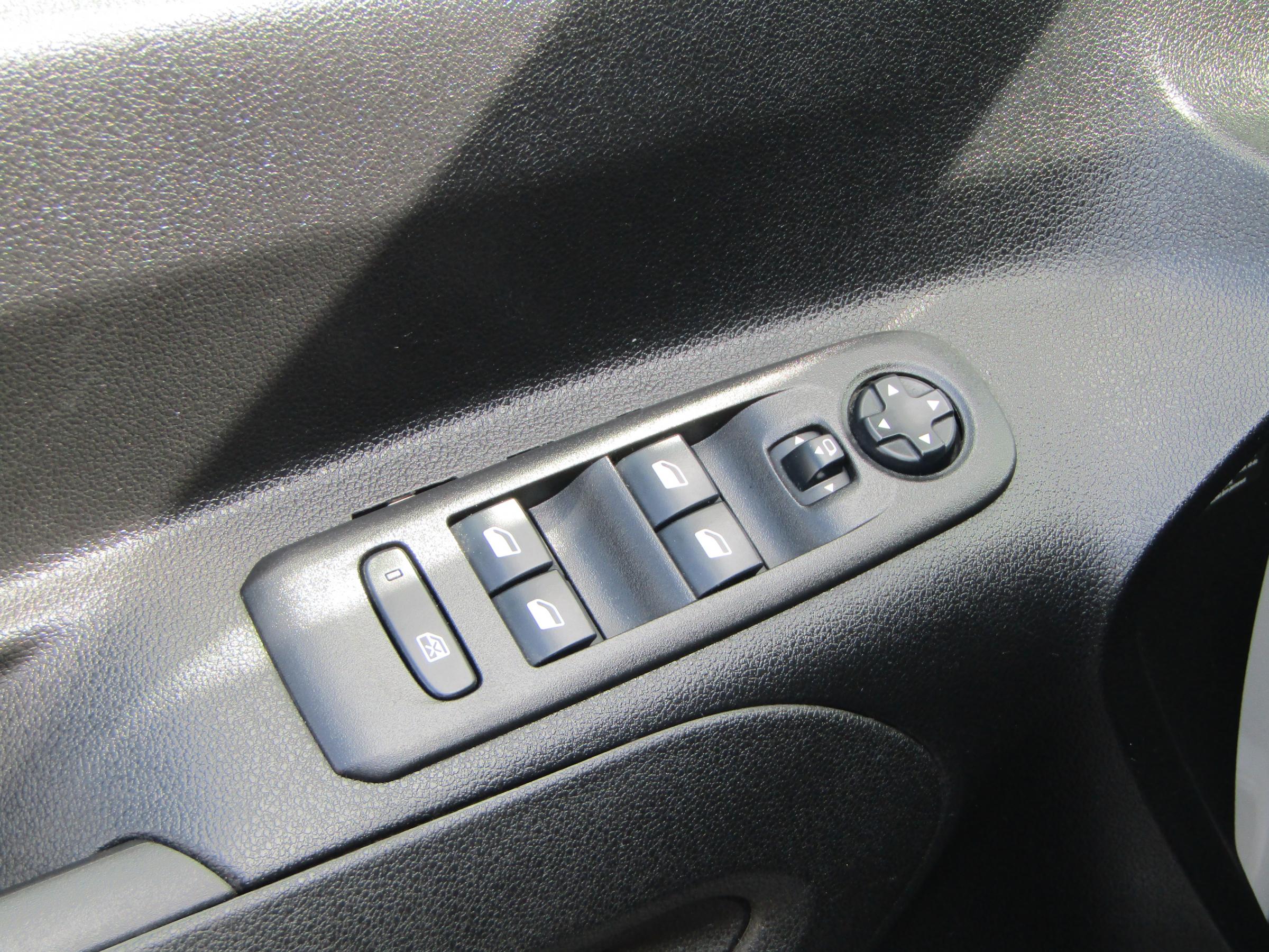 Opel Combo, 2019 - pohled č. 11