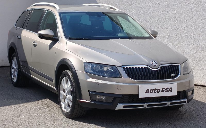 Škoda Octavia III 2.0TDi Scout 4x4