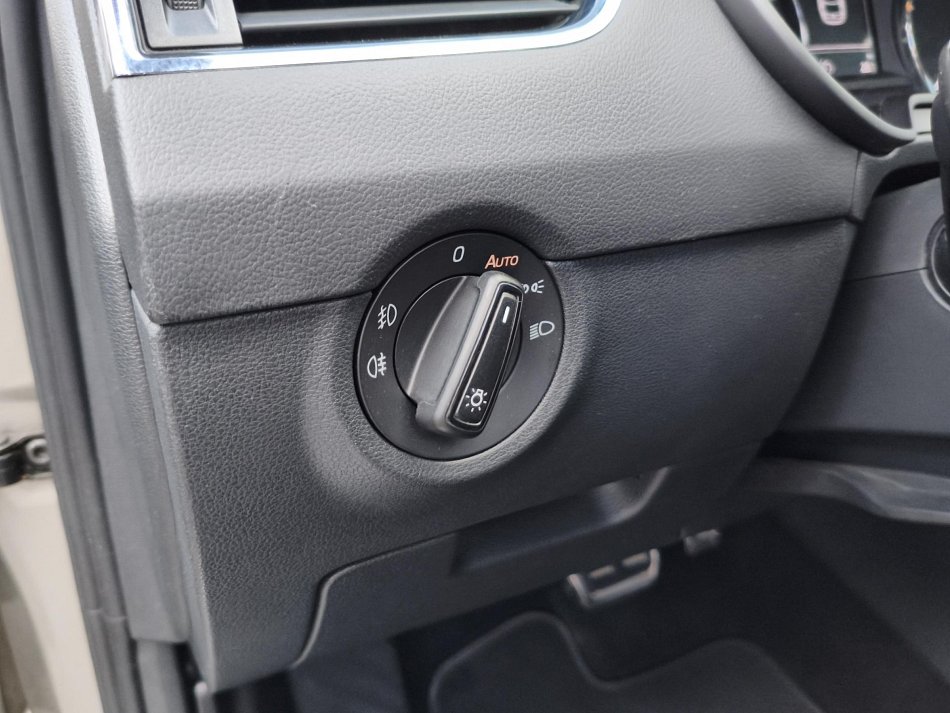 Škoda Octavia III 2.0TDi Scout 4x4