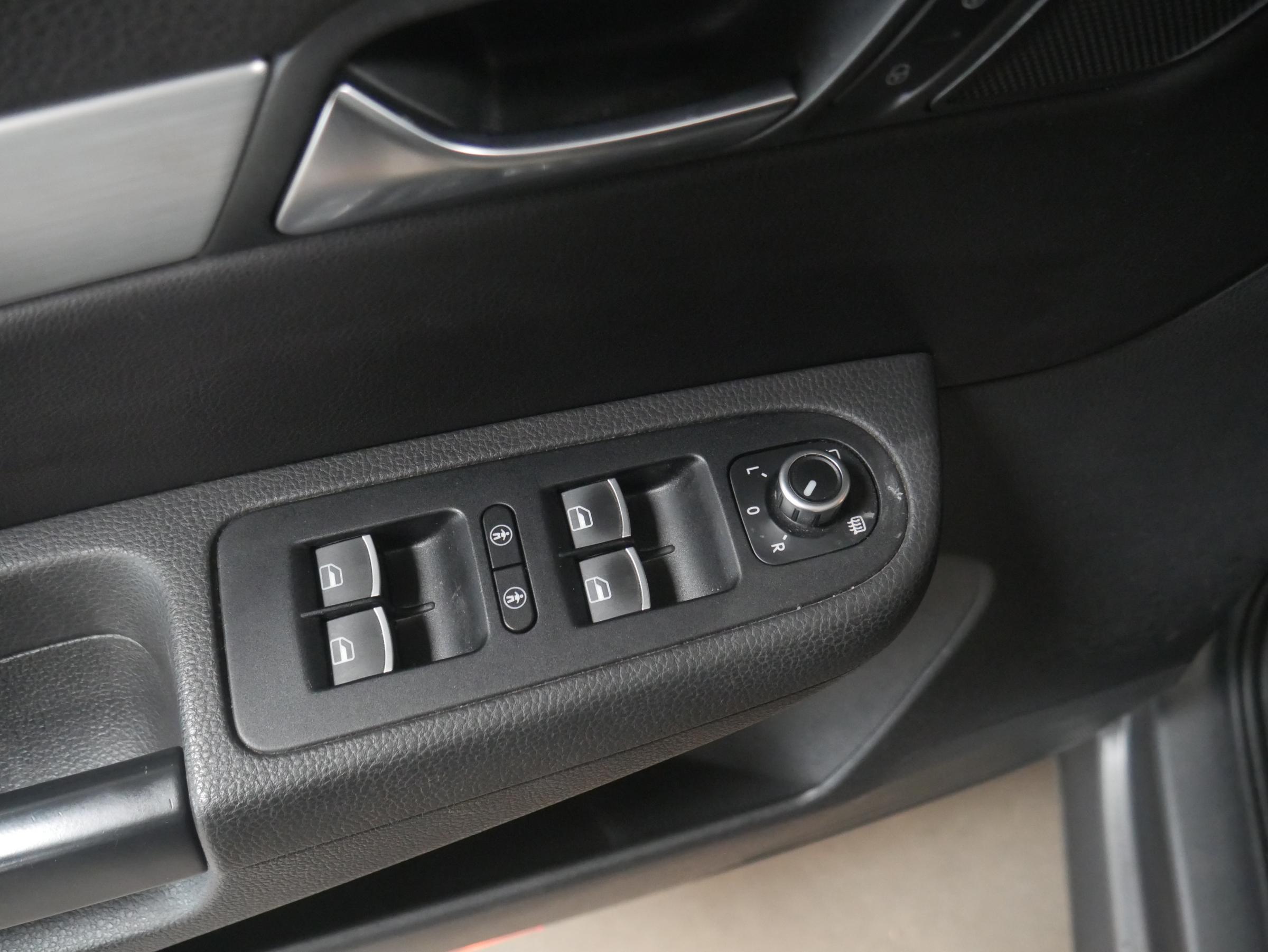 Volkswagen Sharan, 2011 - pohled č. 15