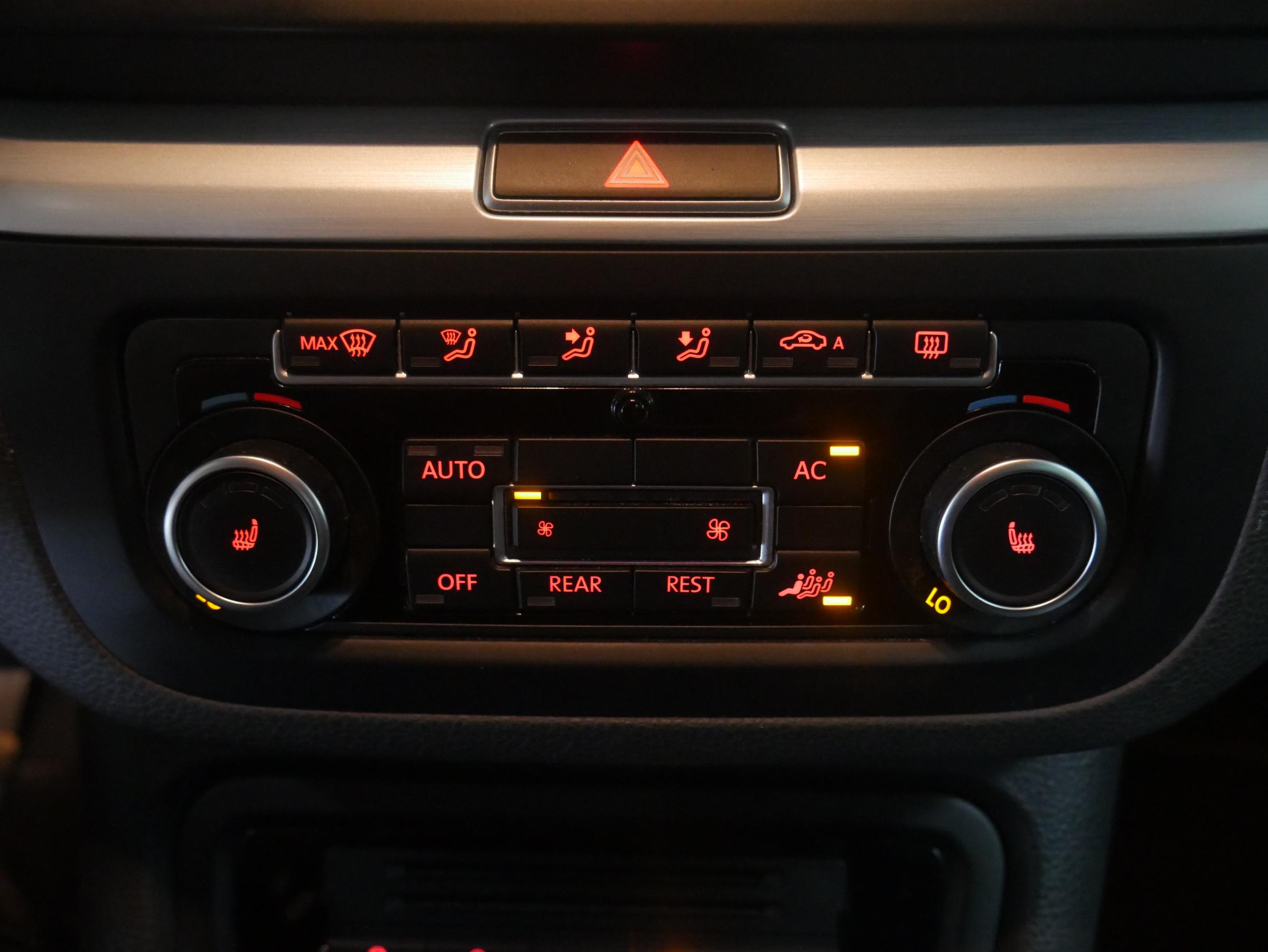 Volkswagen Sharan, 2011 - pohled č. 19