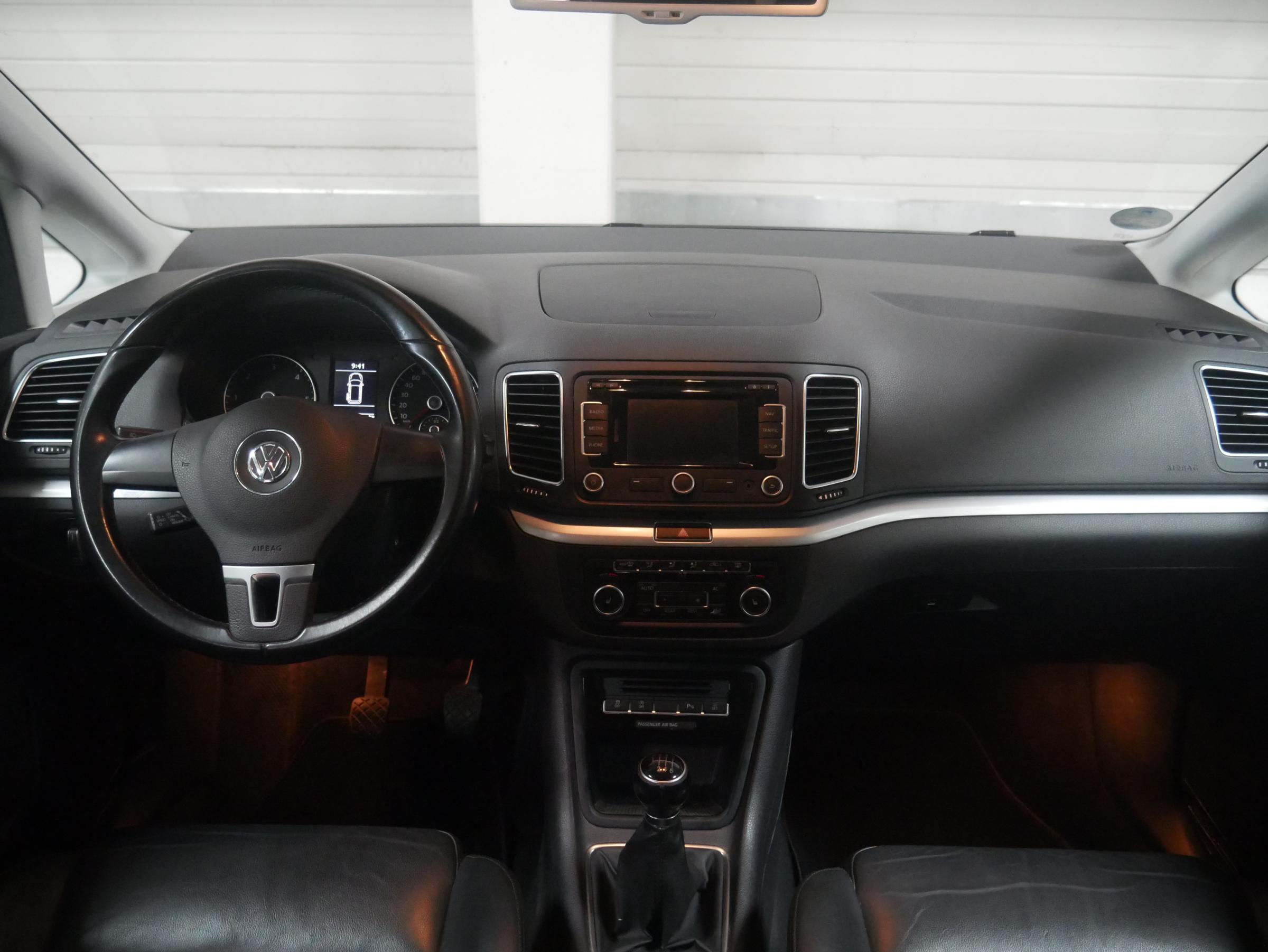 Volkswagen Sharan, 2011 - pohled č. 9