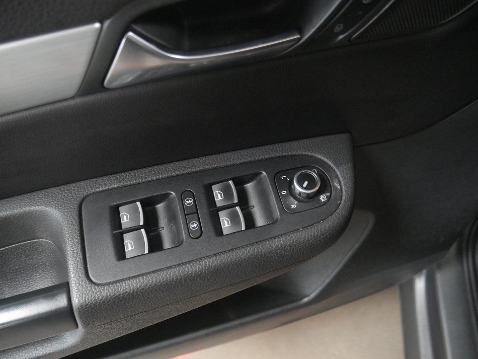 Volkswagen Sharan 2.0 TDi Highline