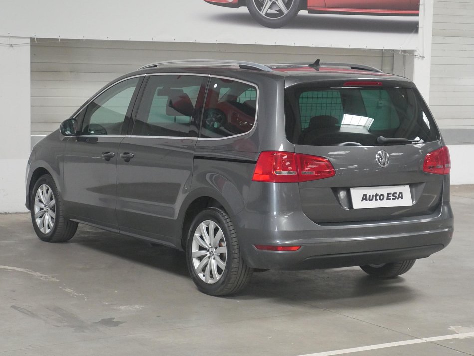 Volkswagen Sharan 2.0 TDi Highline
