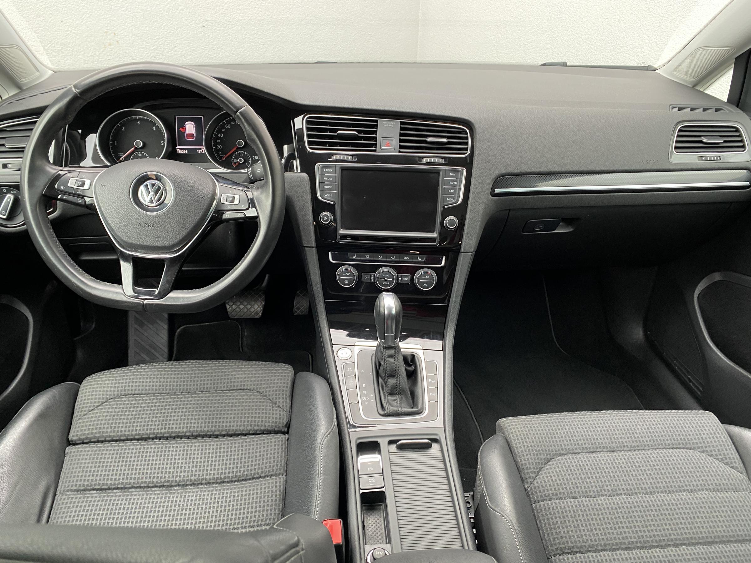 Volkswagen Golf, 2013 - pohled č. 8