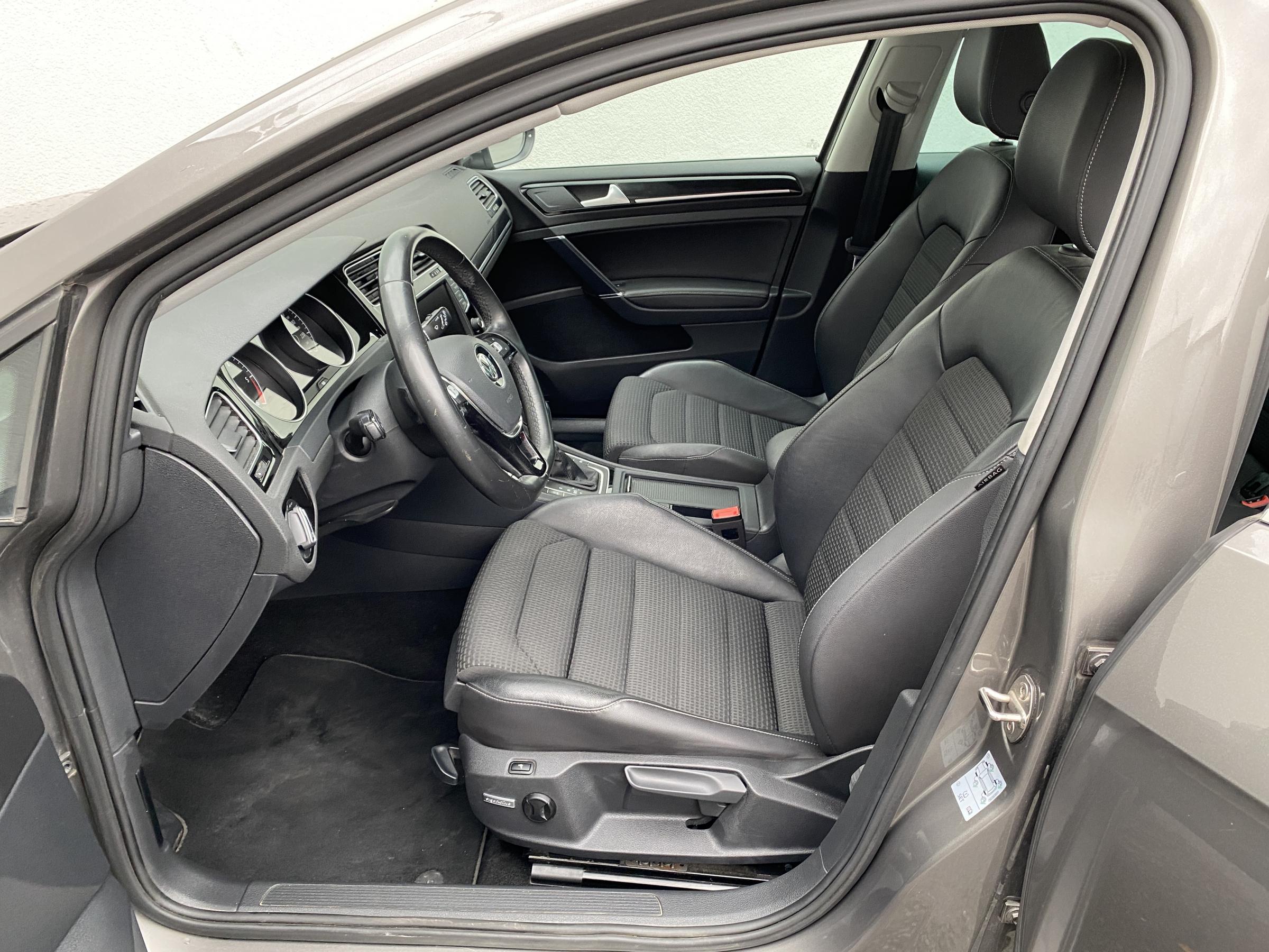 Volkswagen Golf, 2013 - pohled č. 9