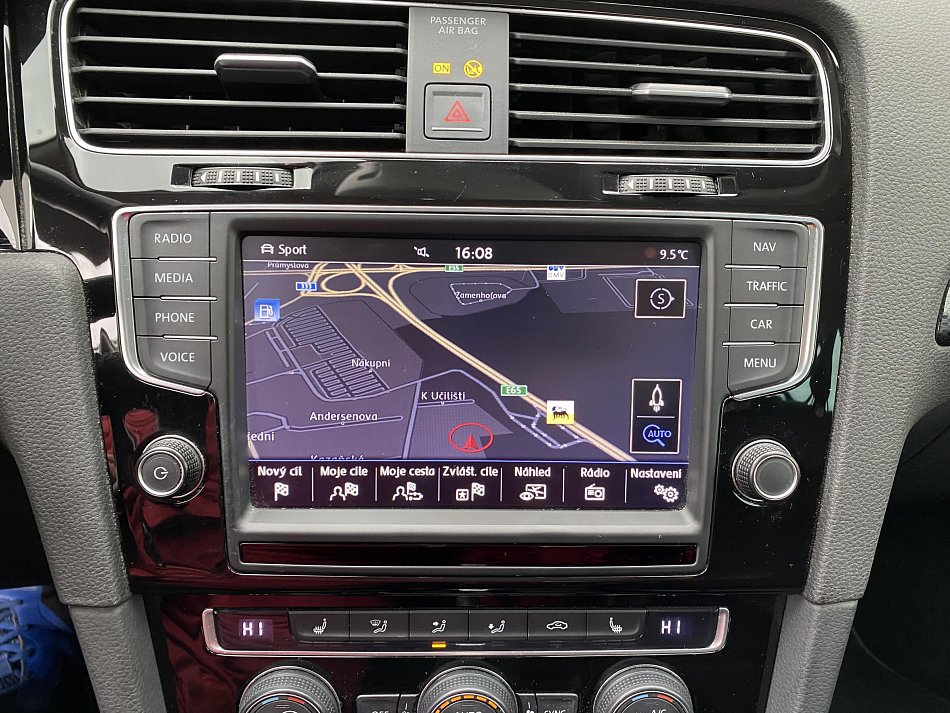 Volkswagen Golf 2.0 TDi Highline