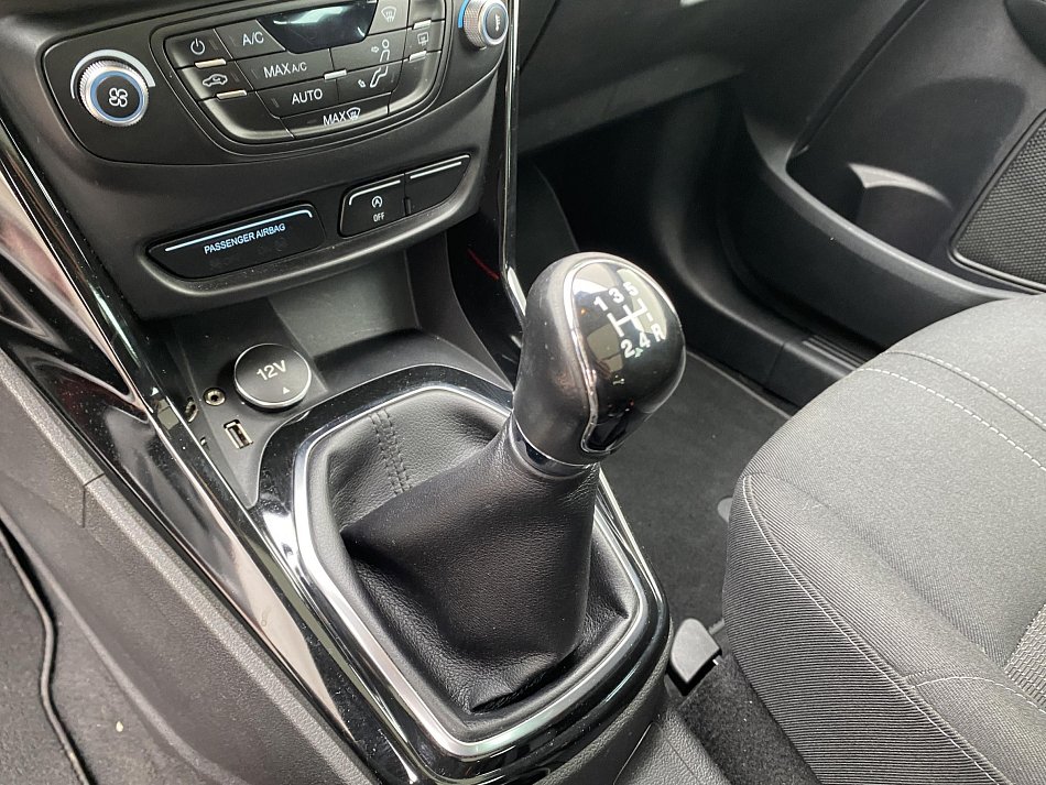 Ford B-MAX 1.0EB Titanium