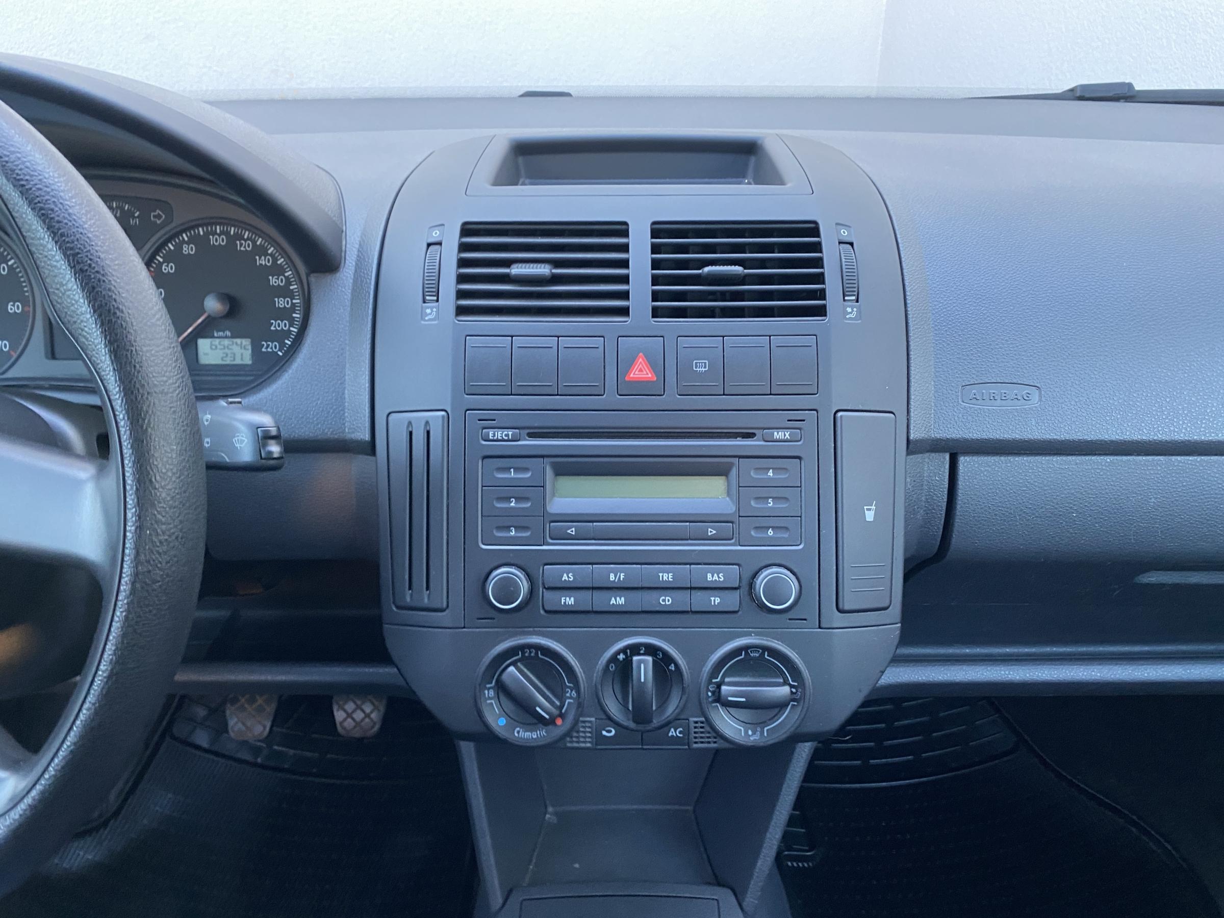 Volkswagen Polo, 2005 - pohled č. 12