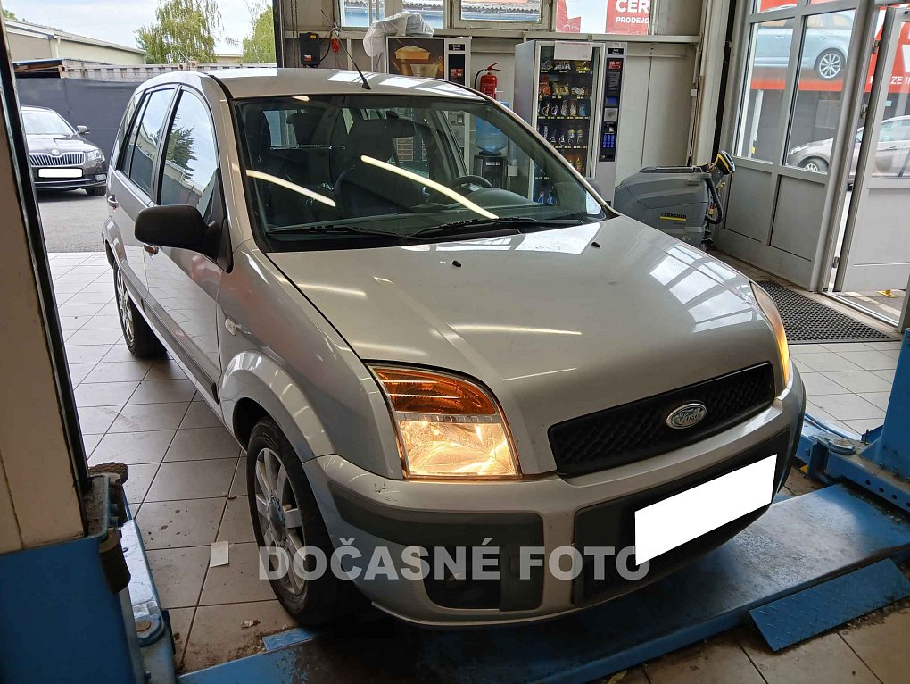 Ford Fusion 1.6 i 