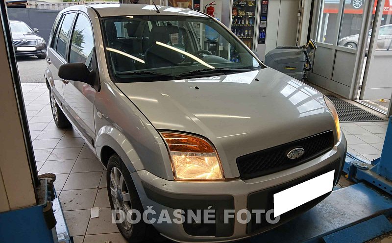 Ford Fusion 1.6 i 