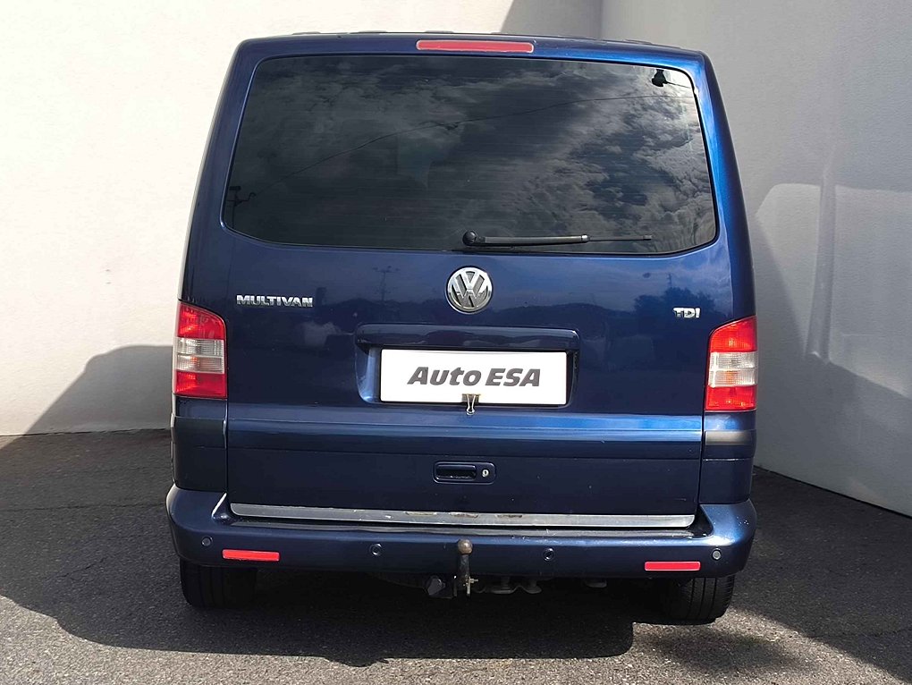 Volkswagen Multivan 2.5 TDi 