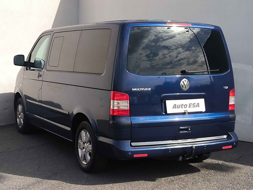 Volkswagen Multivan 2.5 TDi 