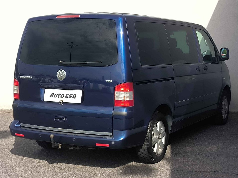 Volkswagen Multivan 2.5 TDi 