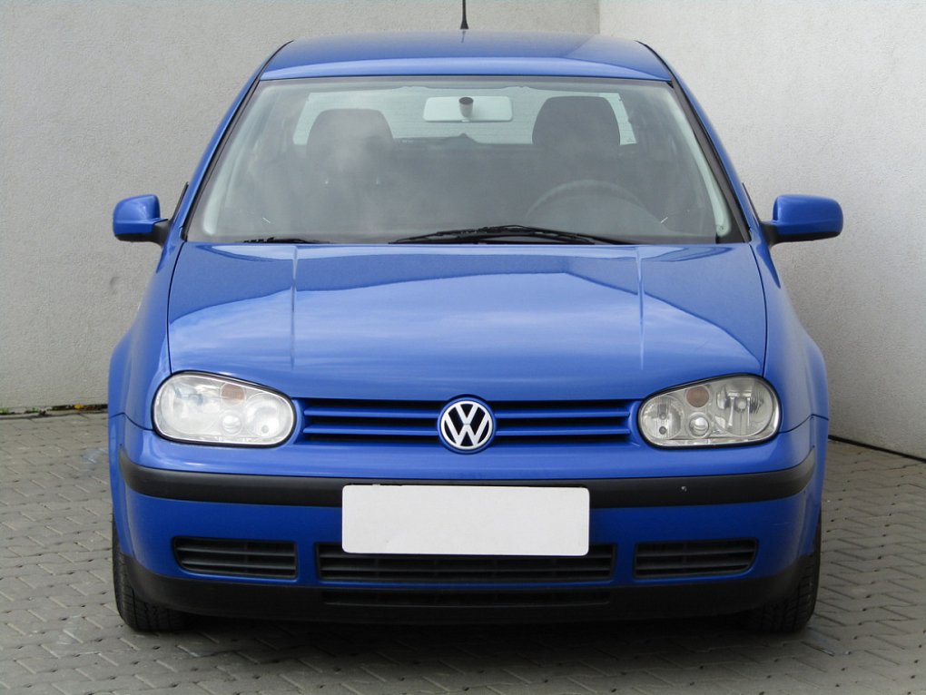 Volkswagen Golf 1.4MPI 