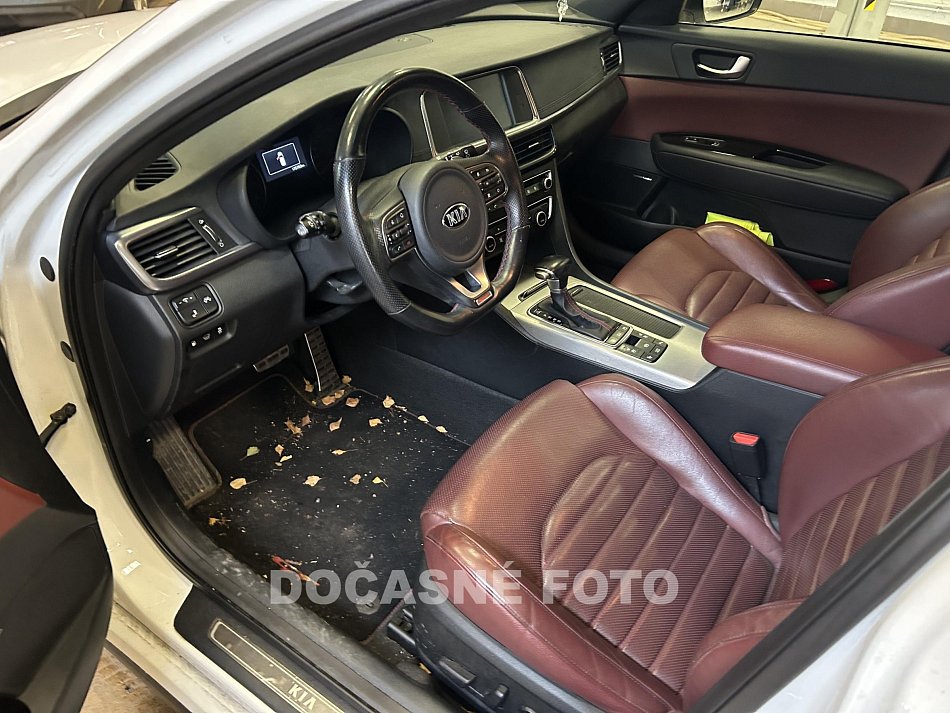 Kia Optima 2.0 T-gdi 