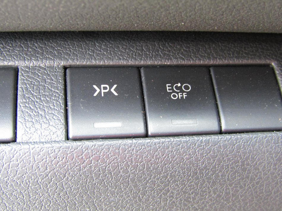 Peugeot 5008 1.6 HDi 