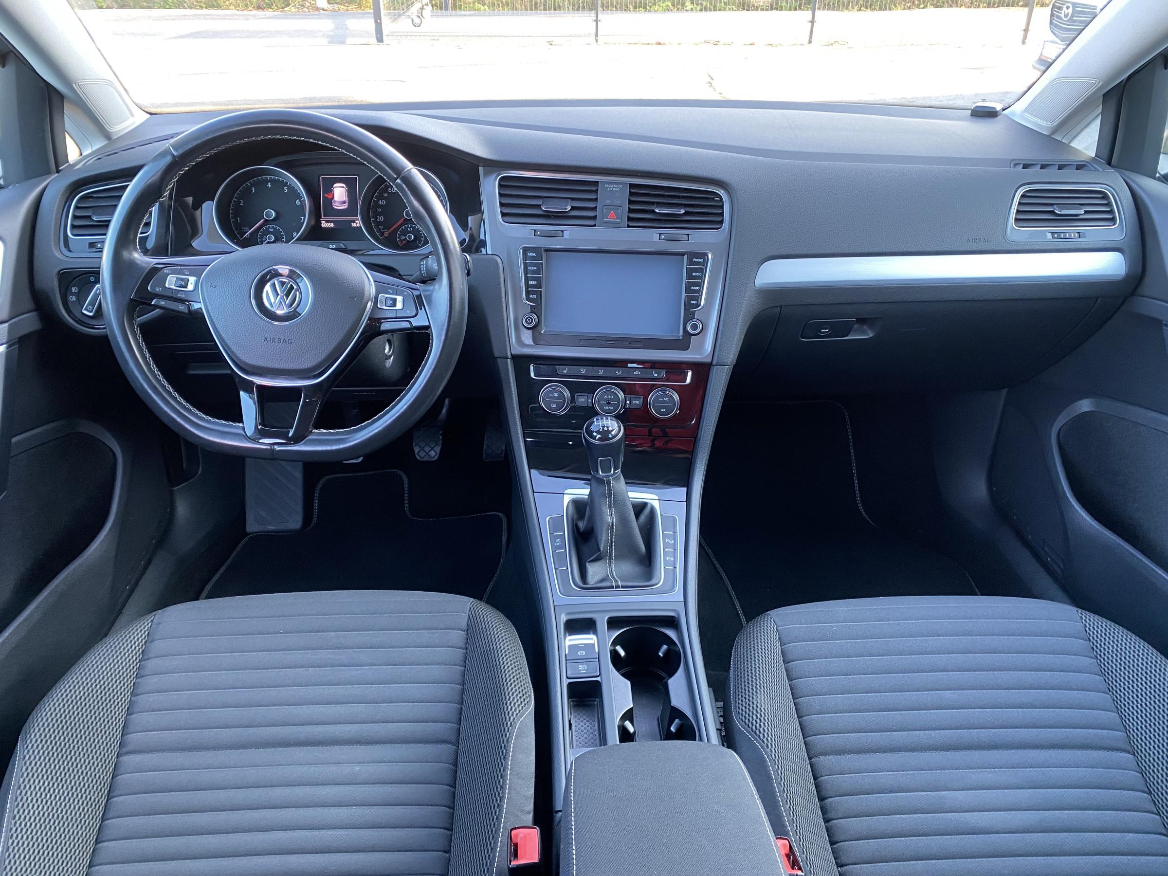 Volkswagen Golf, 2014 - pohled č. 8