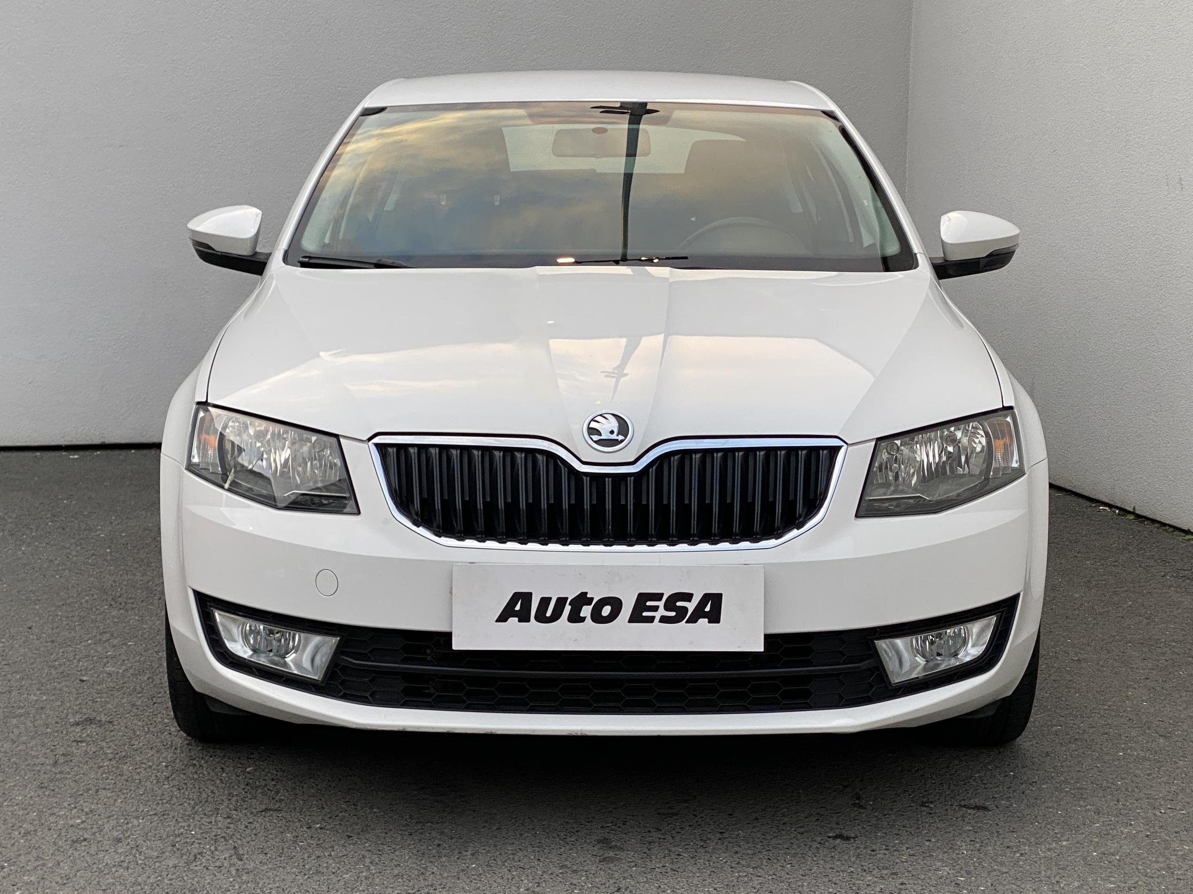 Škoda Octavia III, 2013 - pohled č. 2