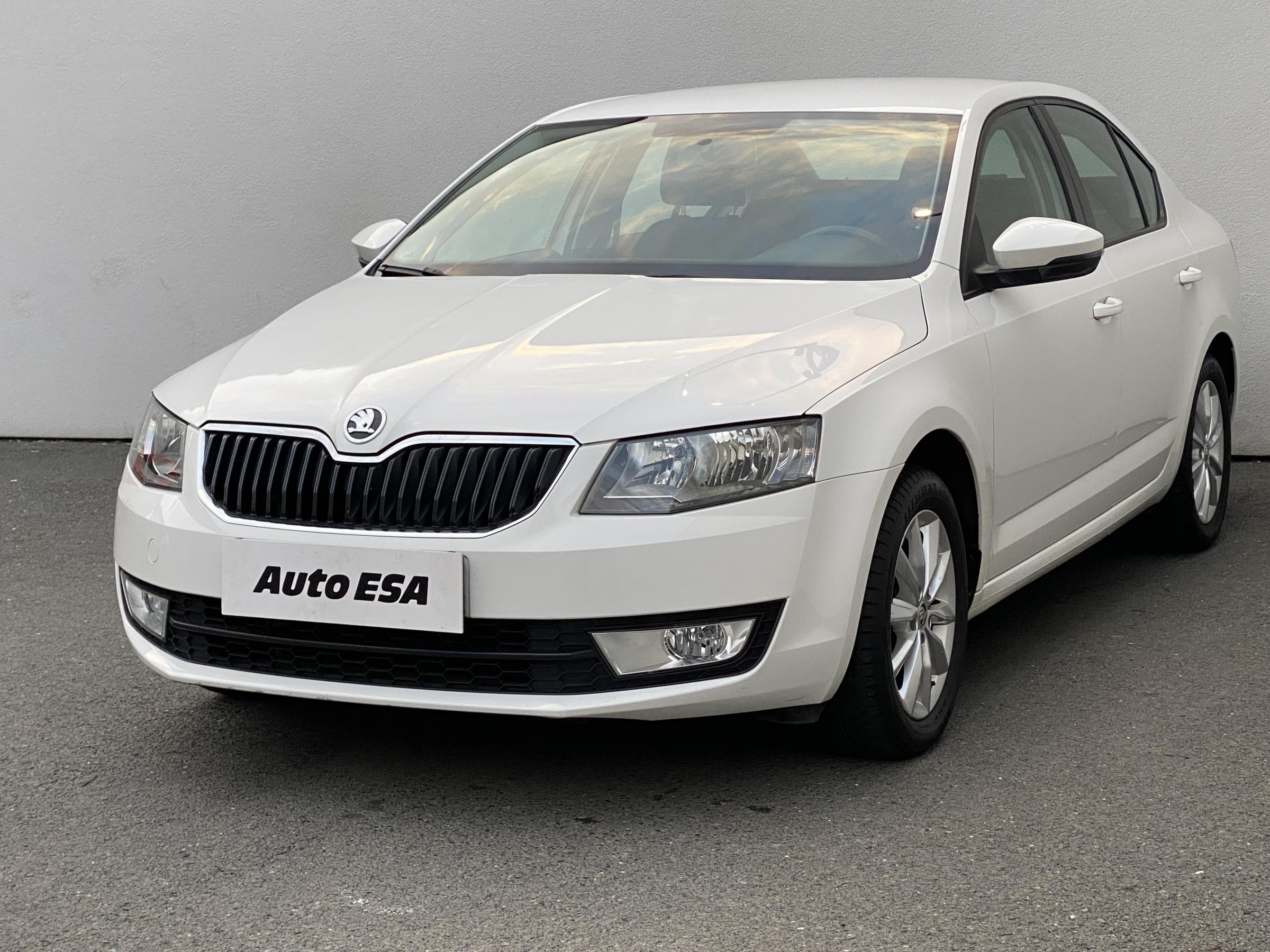 Škoda Octavia III, 2013 - pohled č. 3