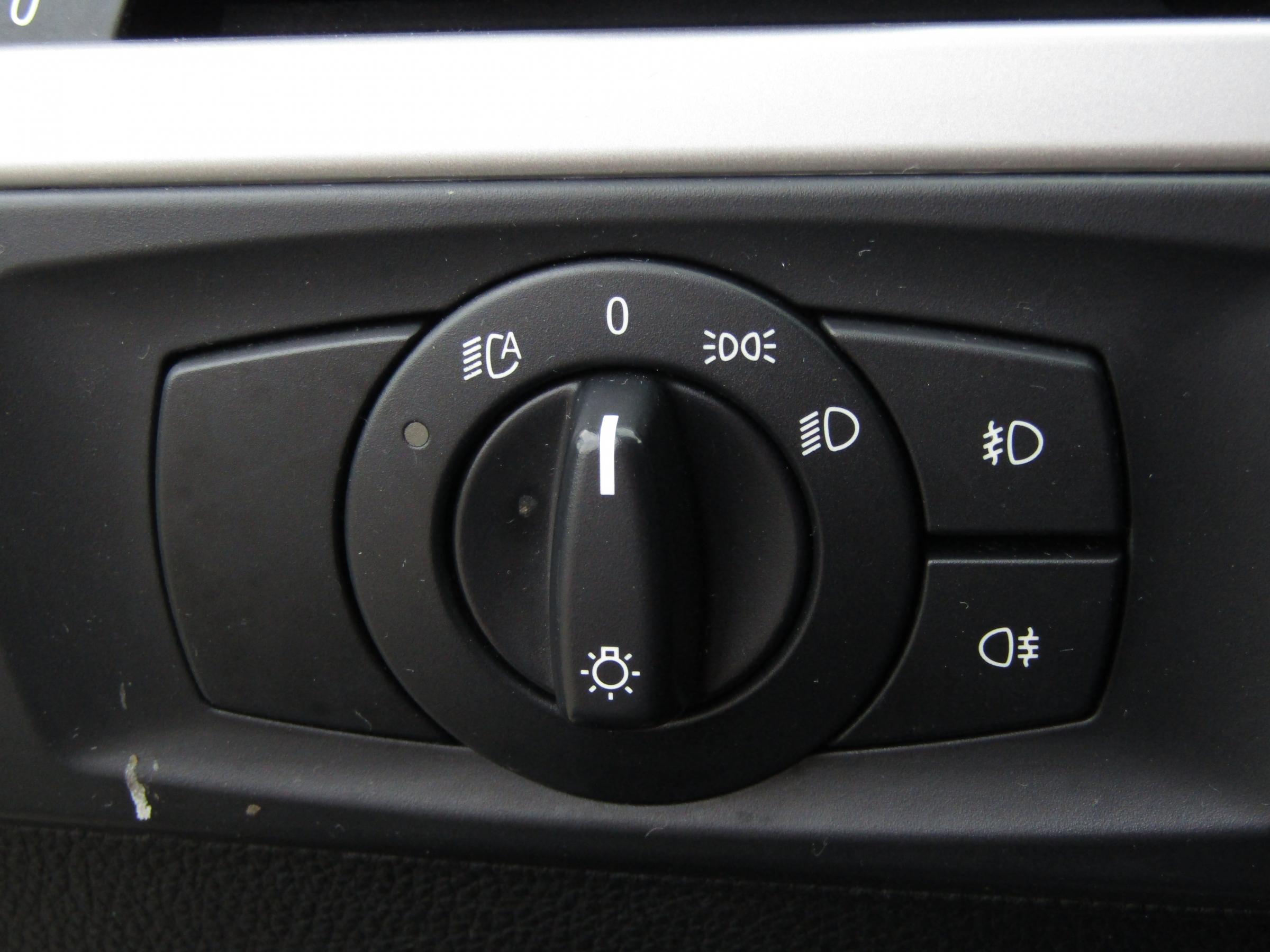 BMW Řada 3, 2007 - pohled č. 12