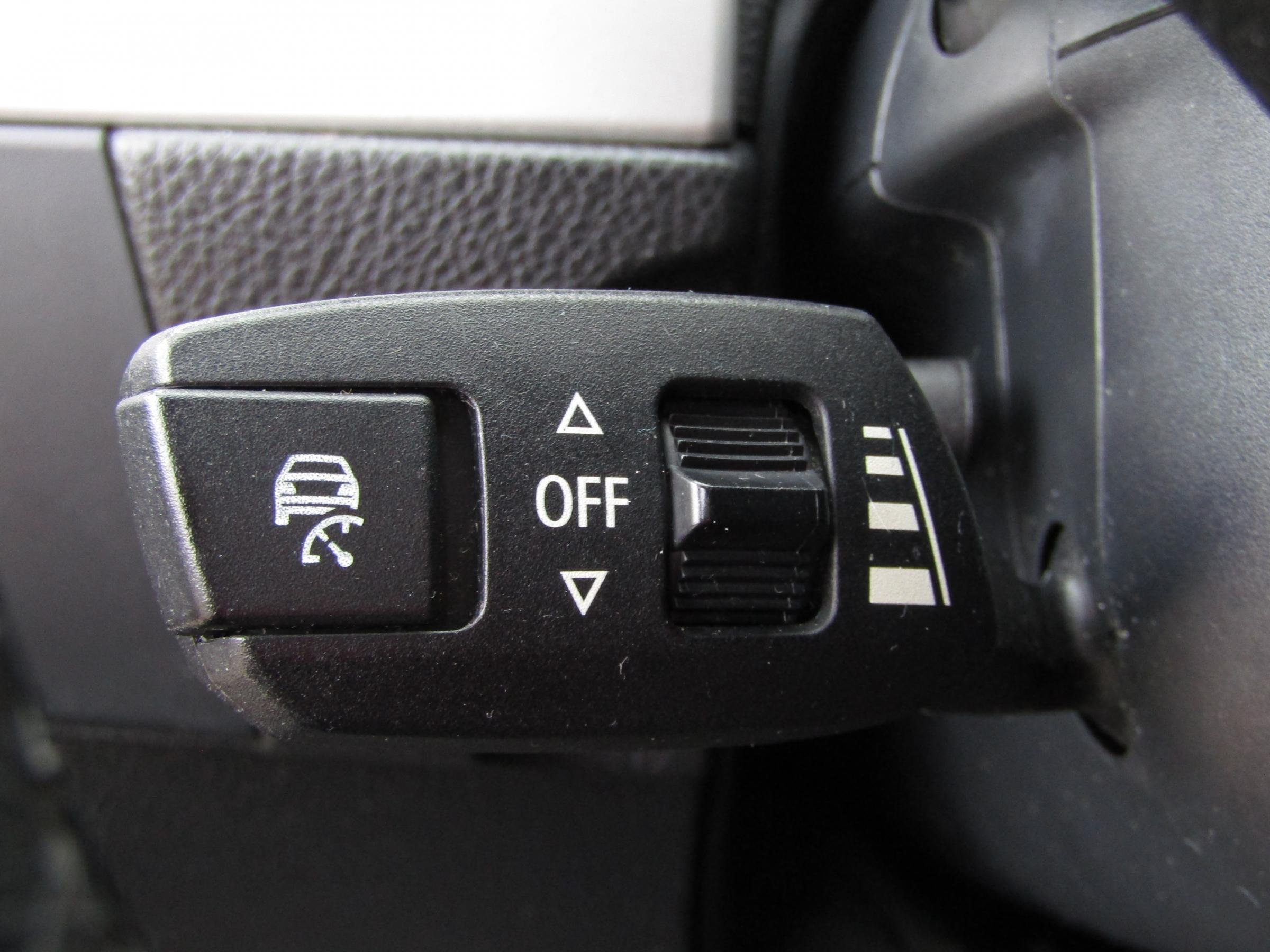 BMW Řada 3, 2007 - pohled č. 13