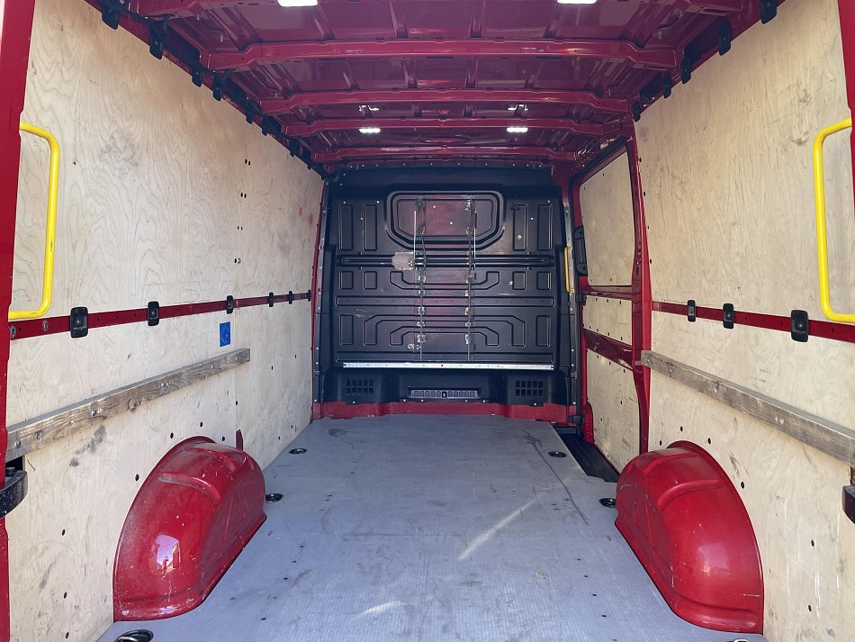 Volkswagen Crafter 2.0TDi  L2H1