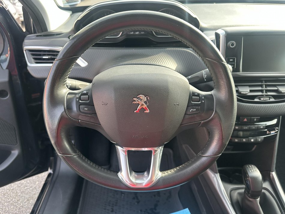 Peugeot 2008 1.2PT 