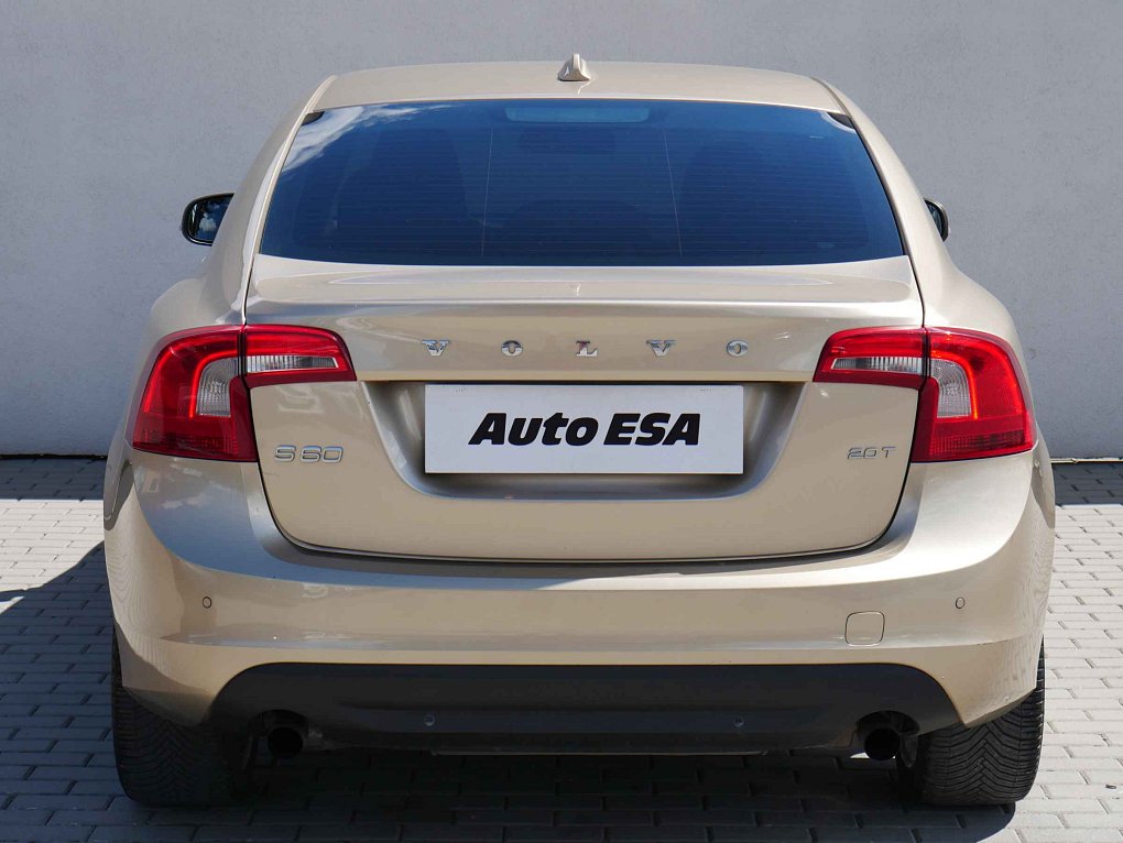 Volvo S60 2.0T 