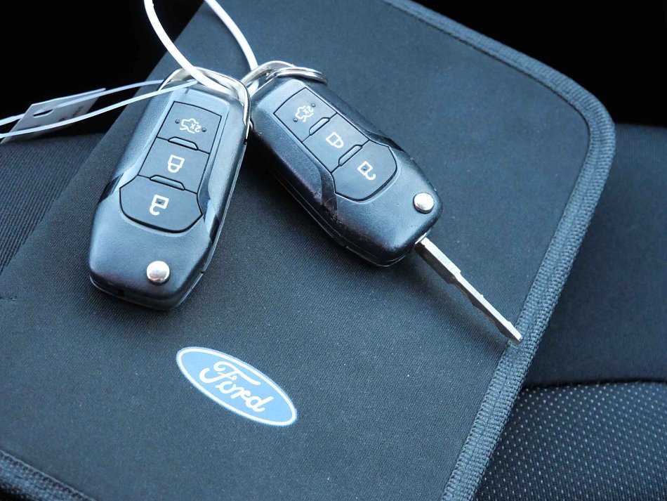 Ford Mondeo 1.5 EB Trend