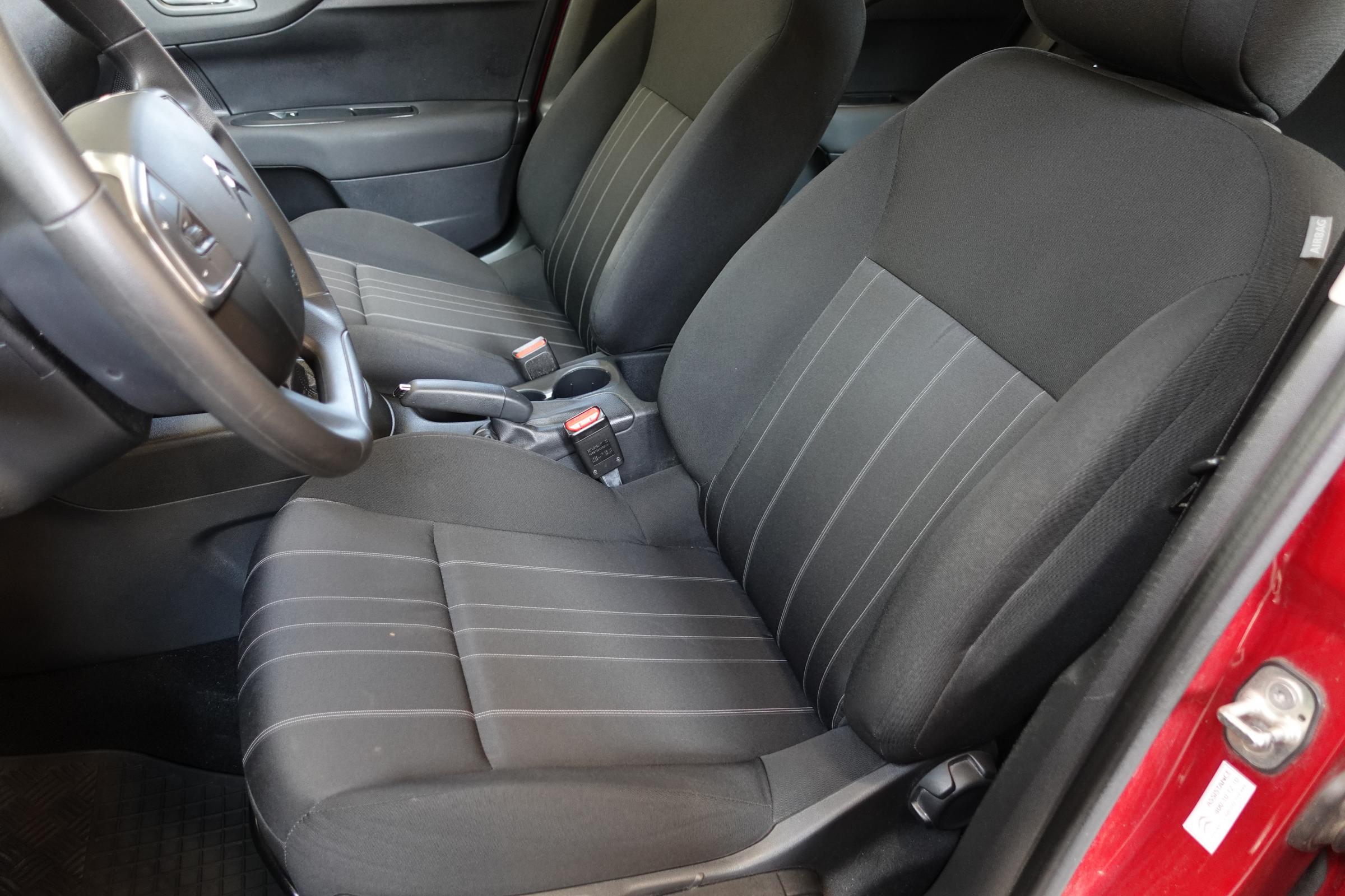 Citroën C4, 2016 - pohled č. 11