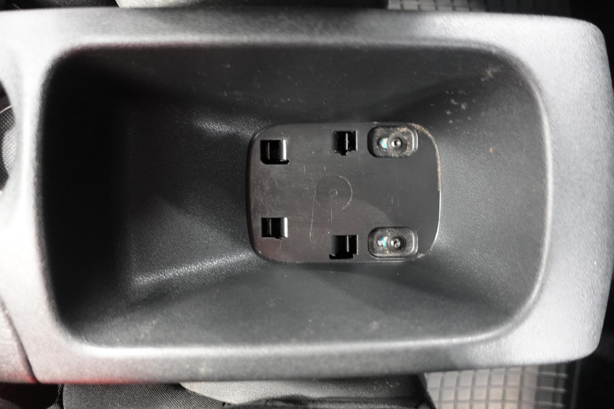 Citroën C4, 2016 - pohled č. 24