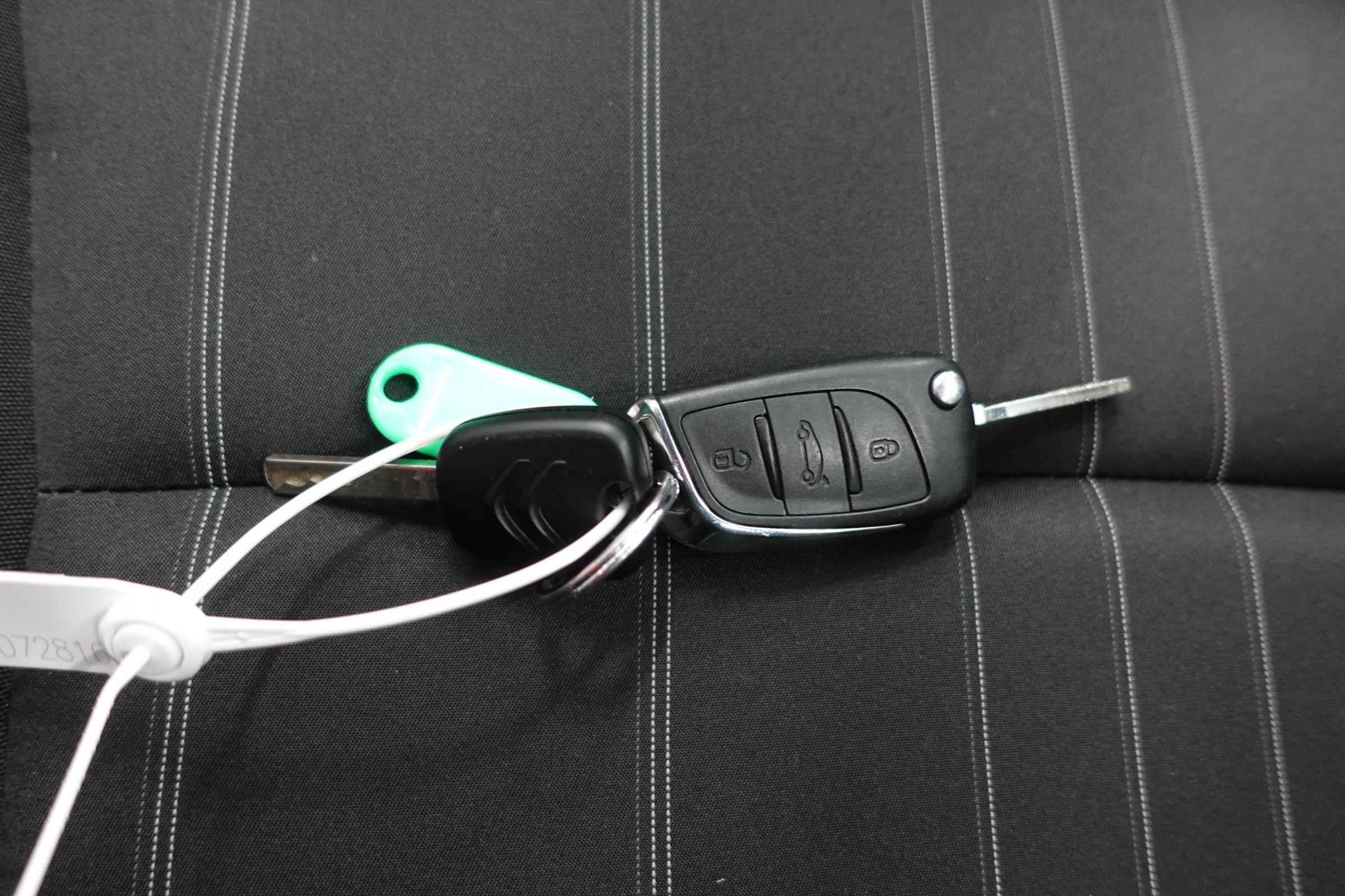 Citroën C4, 2016 - pohled č. 25