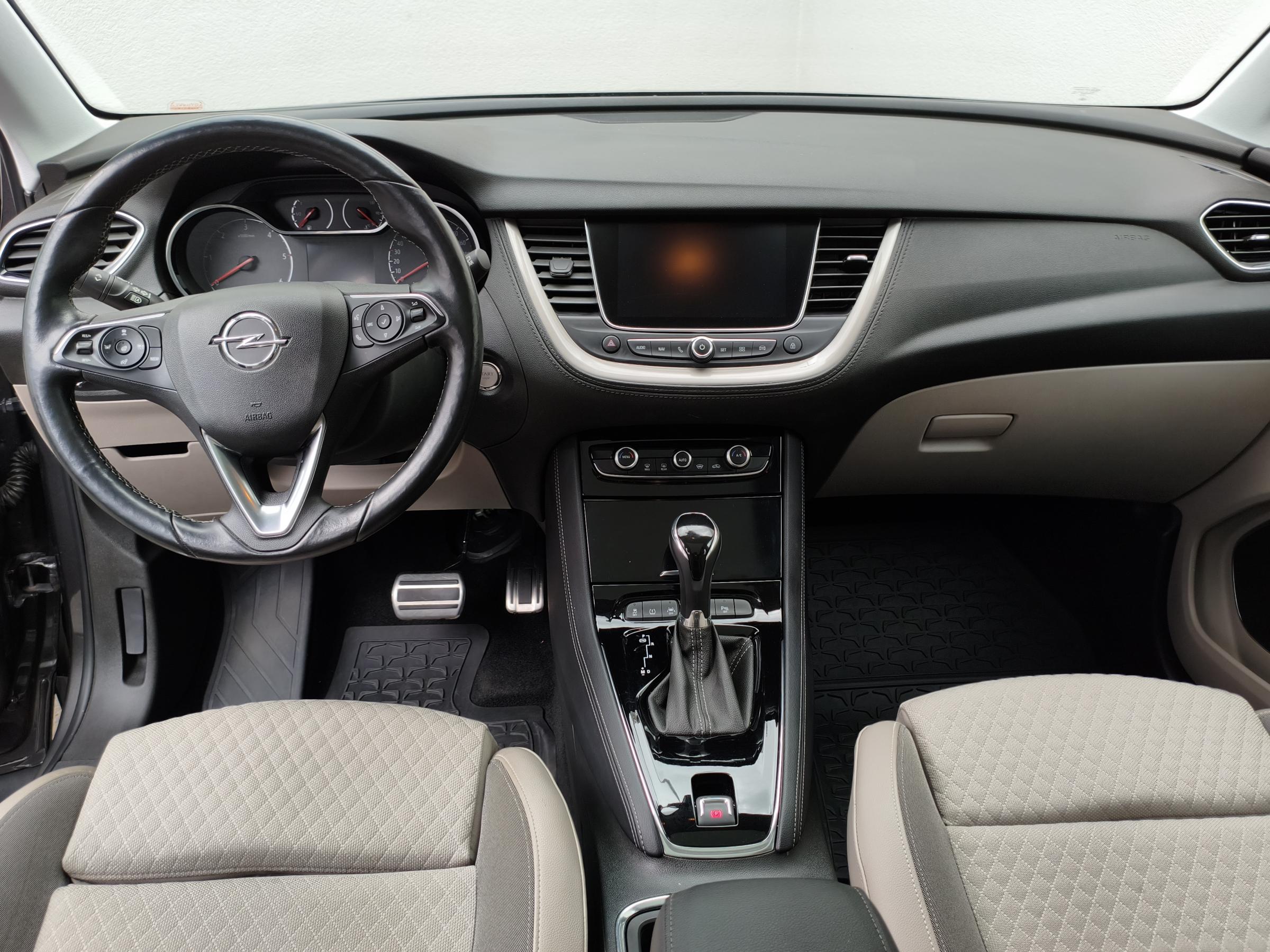 Vauxhall Grandland X, 2018 - pohled č. 10