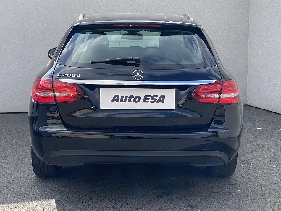 Mercedes-Benz Třída C 2.0CDi  C200