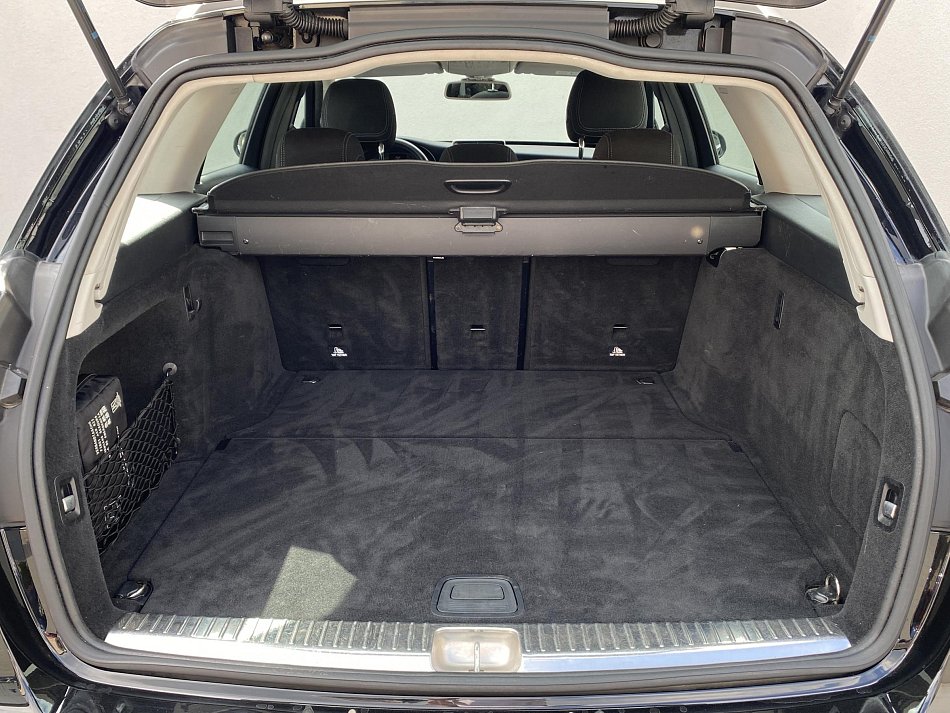 Mercedes-Benz Třída C 2.0CDi  C200