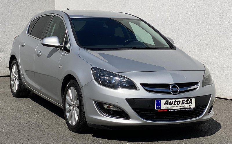 Opel Astra 2.0 CDTi Exclusive