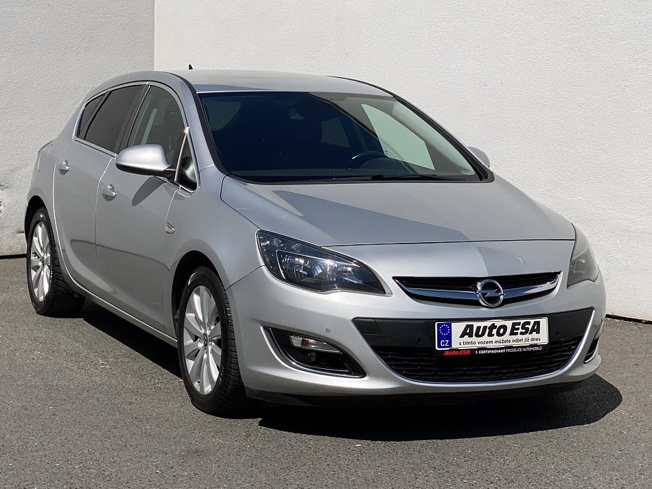 Opel Astra 2.0 CDTi Exclusive