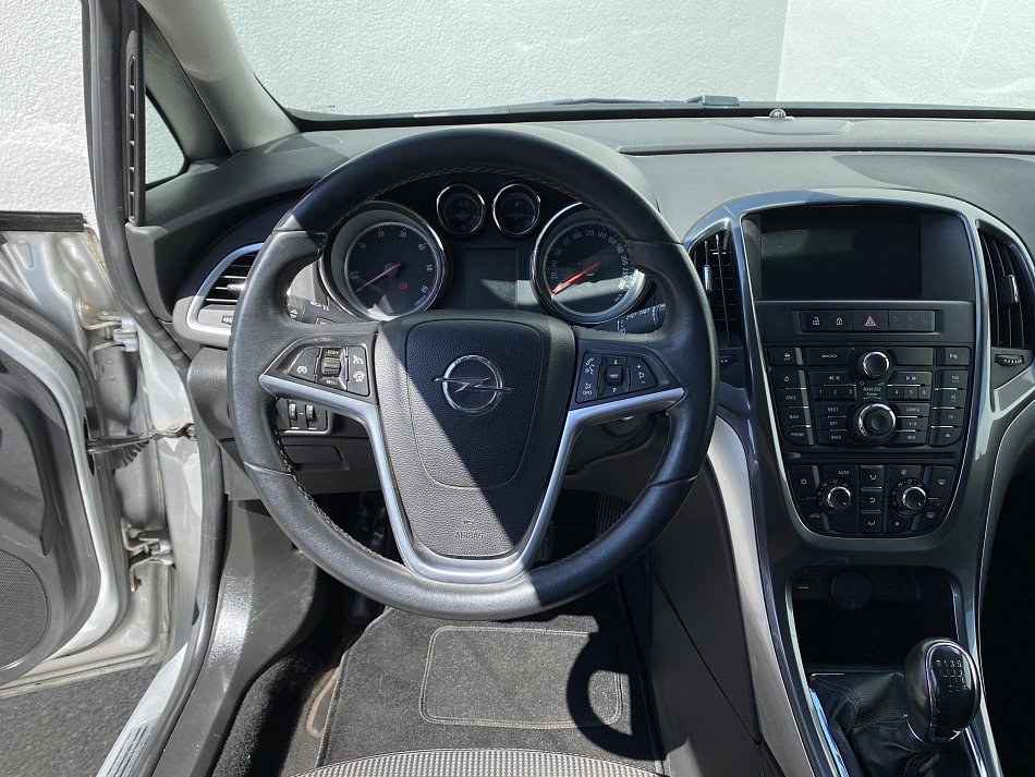 Opel Astra 2.0 CDTi Exclusive