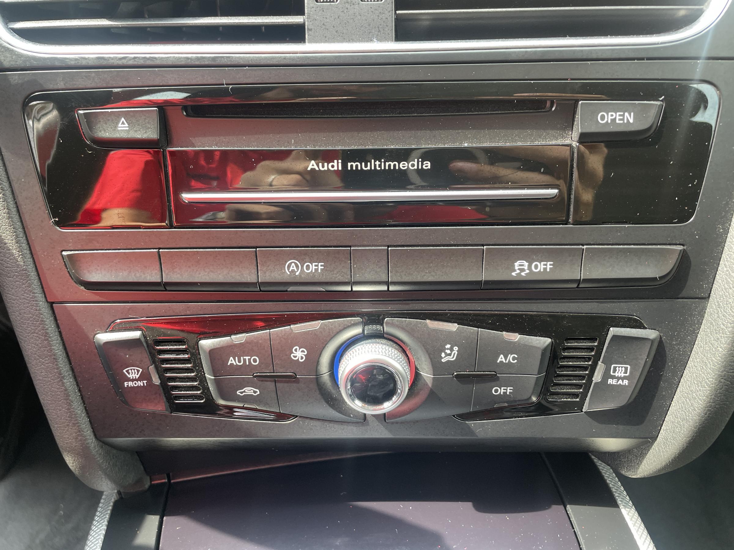 Audi A4, 2016 - pohled č. 12