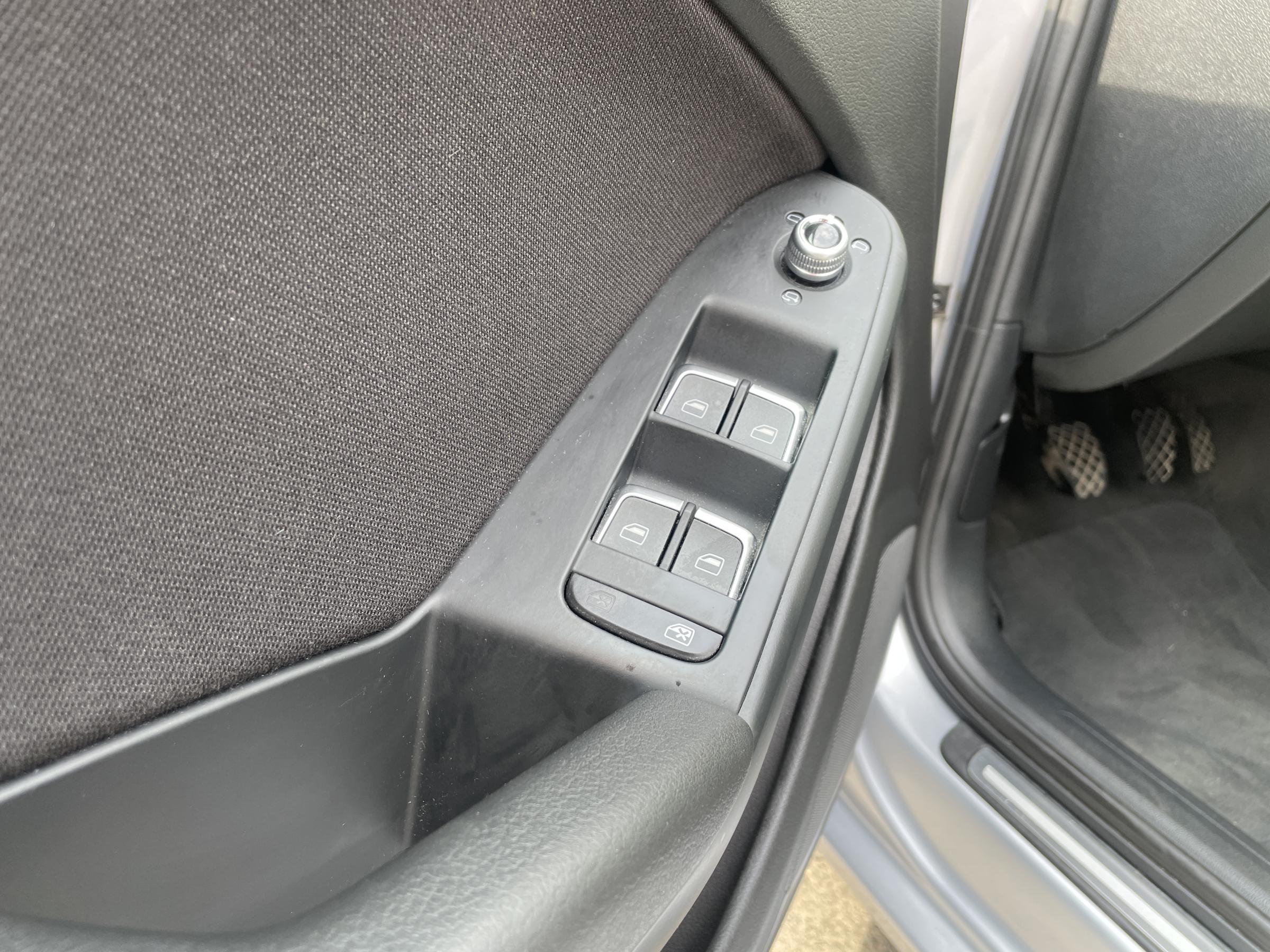 Audi A4, 2016 - pohled č. 18