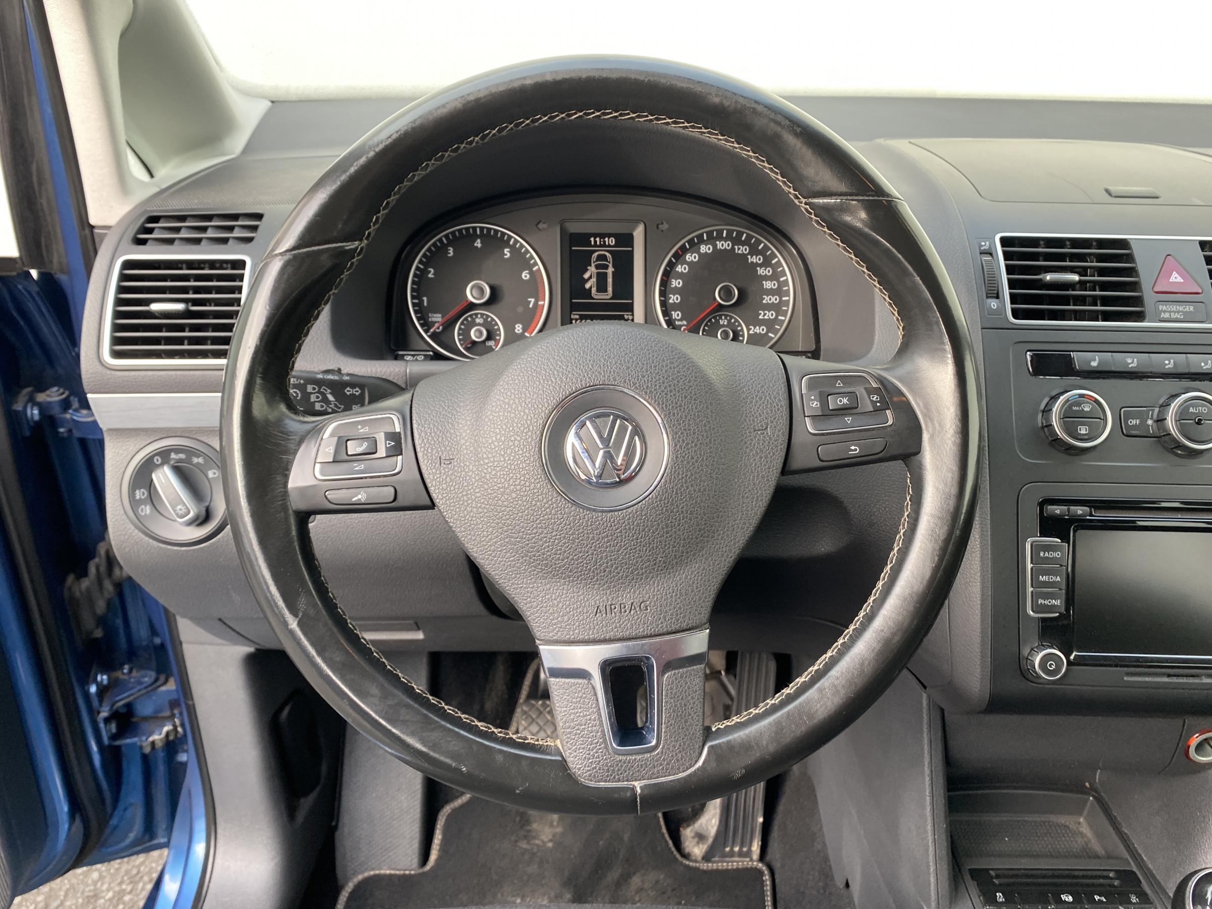 Volkswagen Touran, 2014 - pohled č. 11