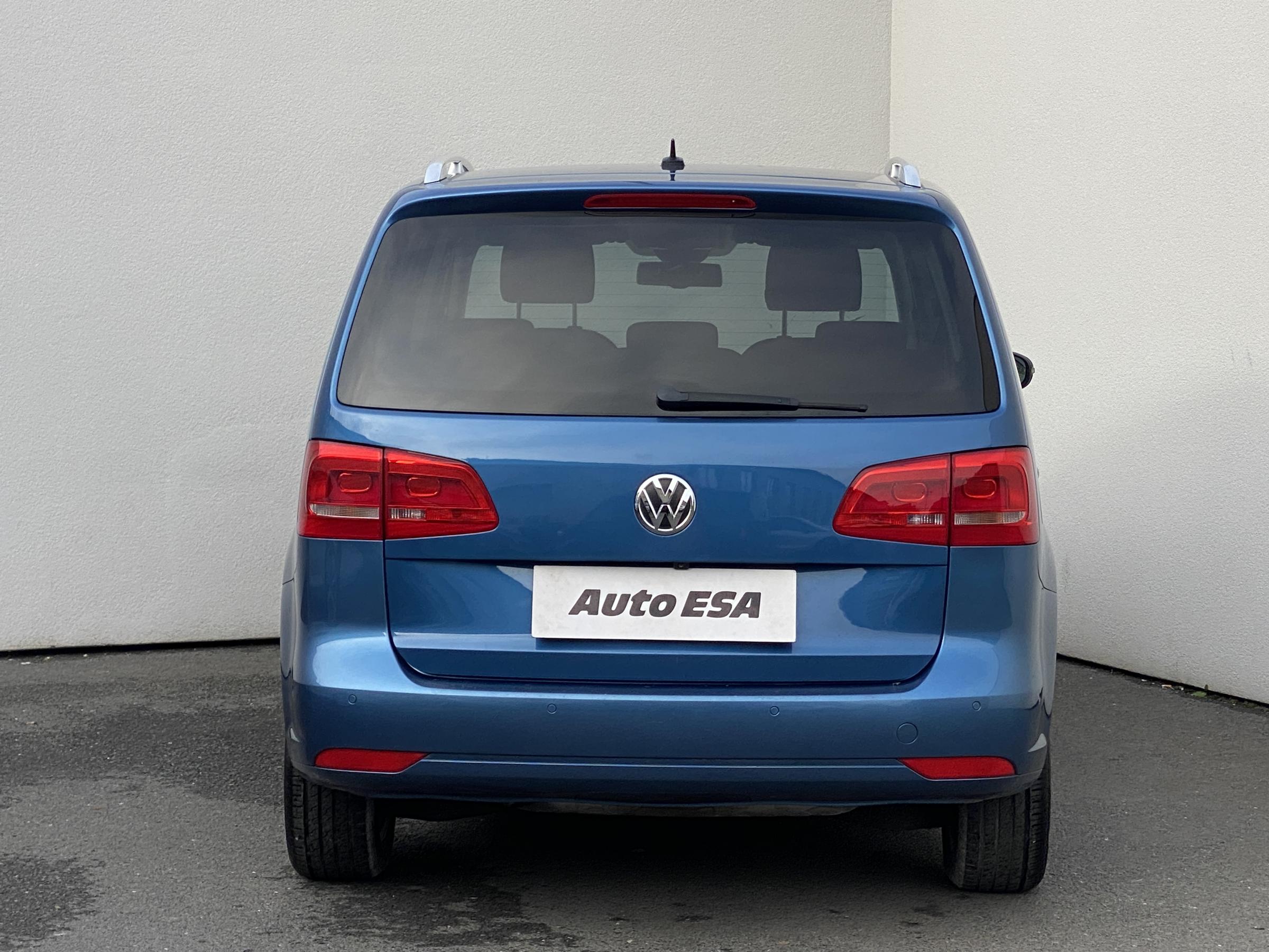 Volkswagen Touran, 2014 - pohled č. 5