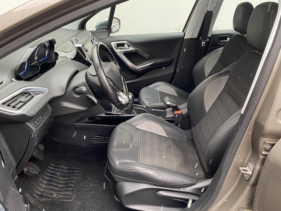 Peugeot 2008 1.2PT Allure